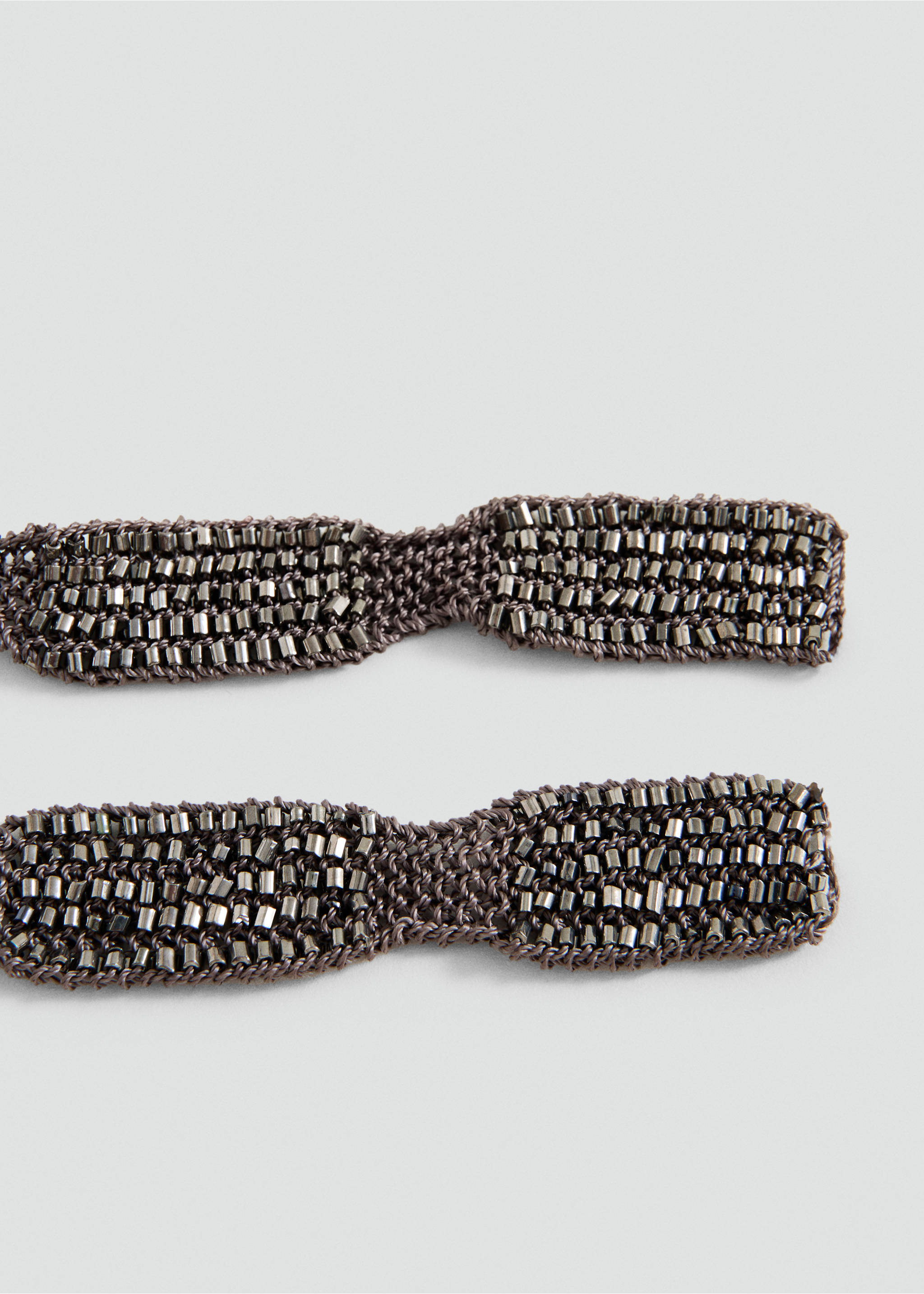 Beaded mesh collar necklace - Details of the article 1, Silver. Ref: 27005195-00.
