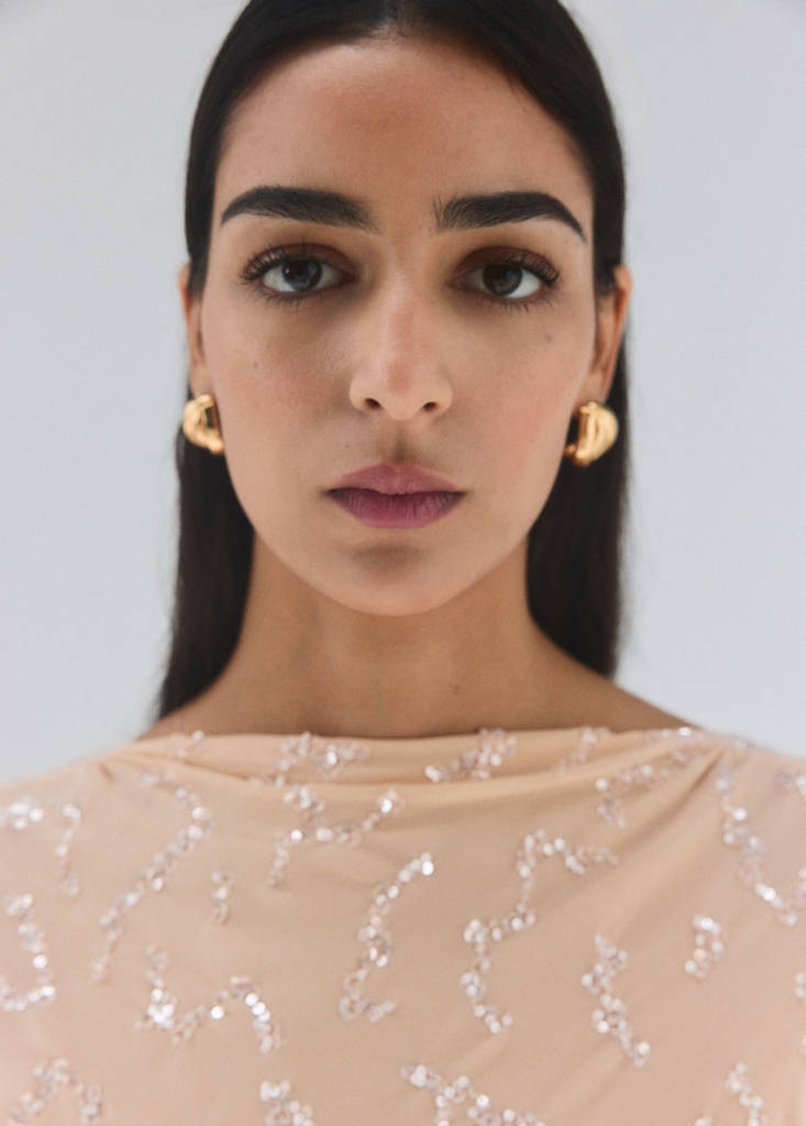 Sequin dress with open back — Ecru