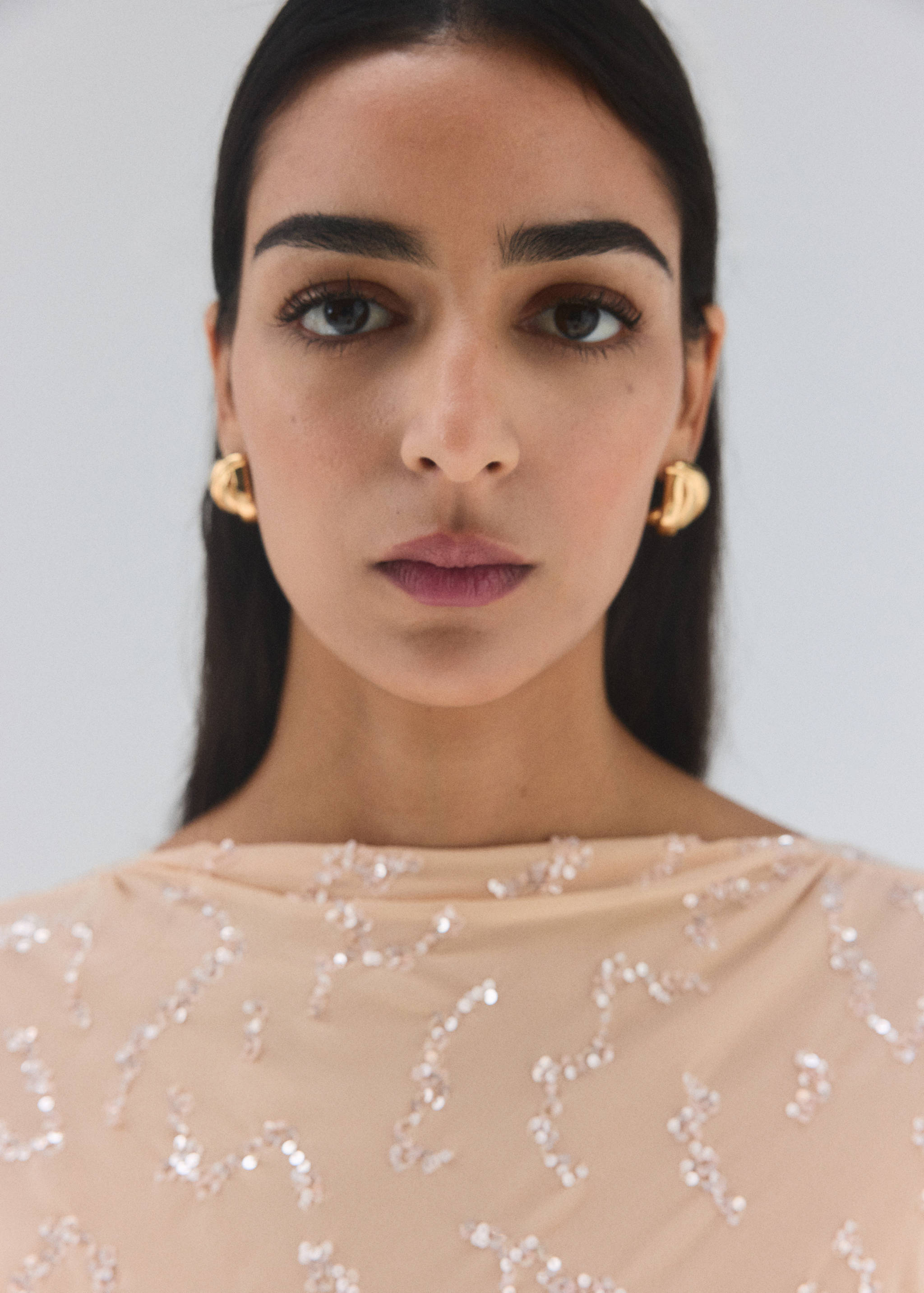 Sequin dress with open back - Details of the article 1