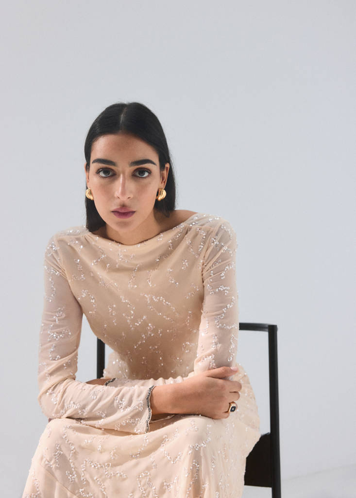 Sequin dress with open back — Ecru