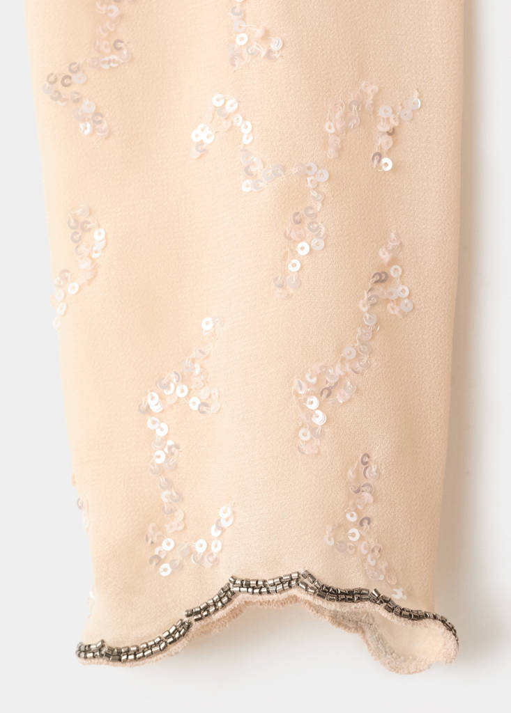 Sequin dress with open back — Ecru