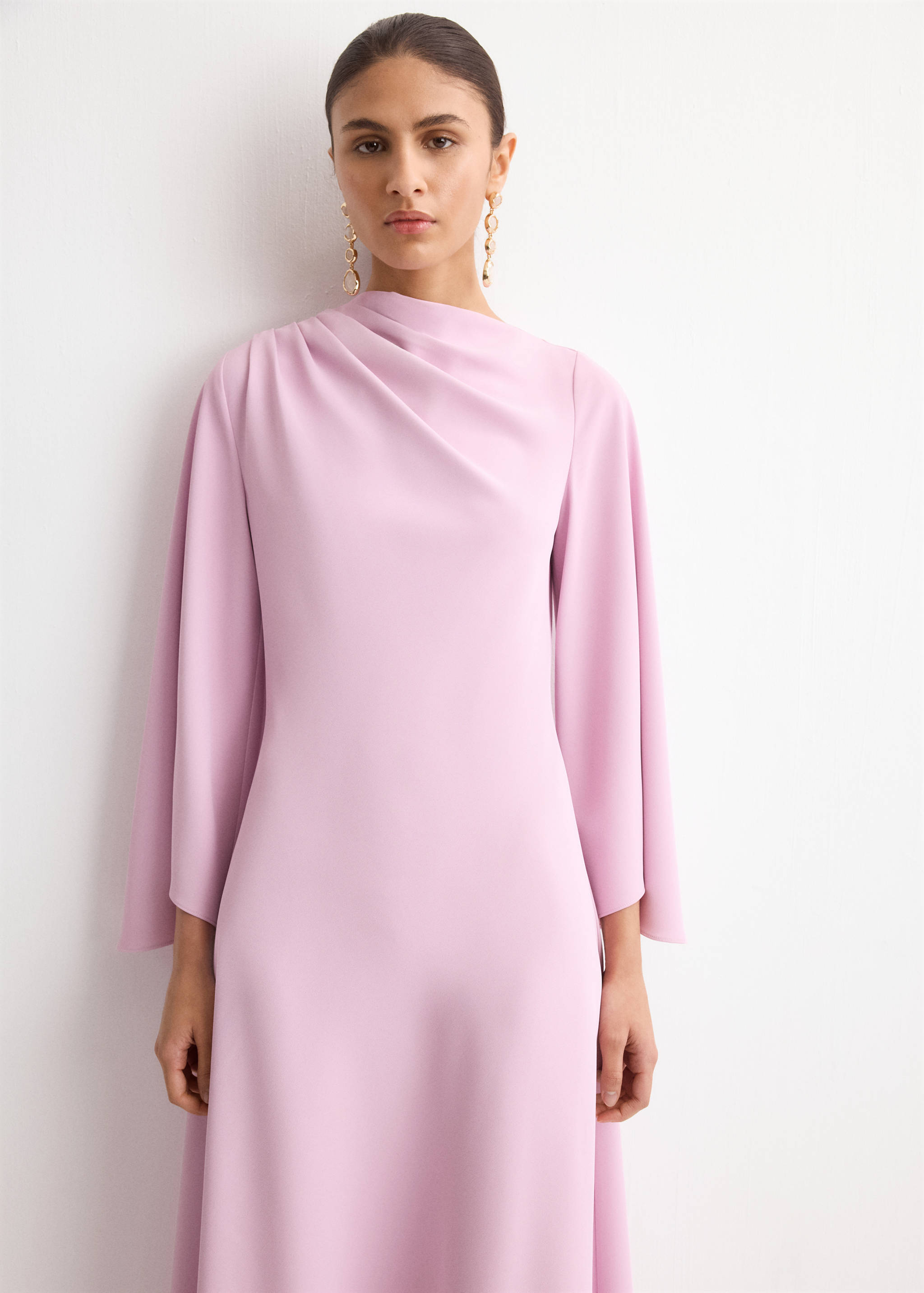 Flared-sleeve satin dress - Medium plane