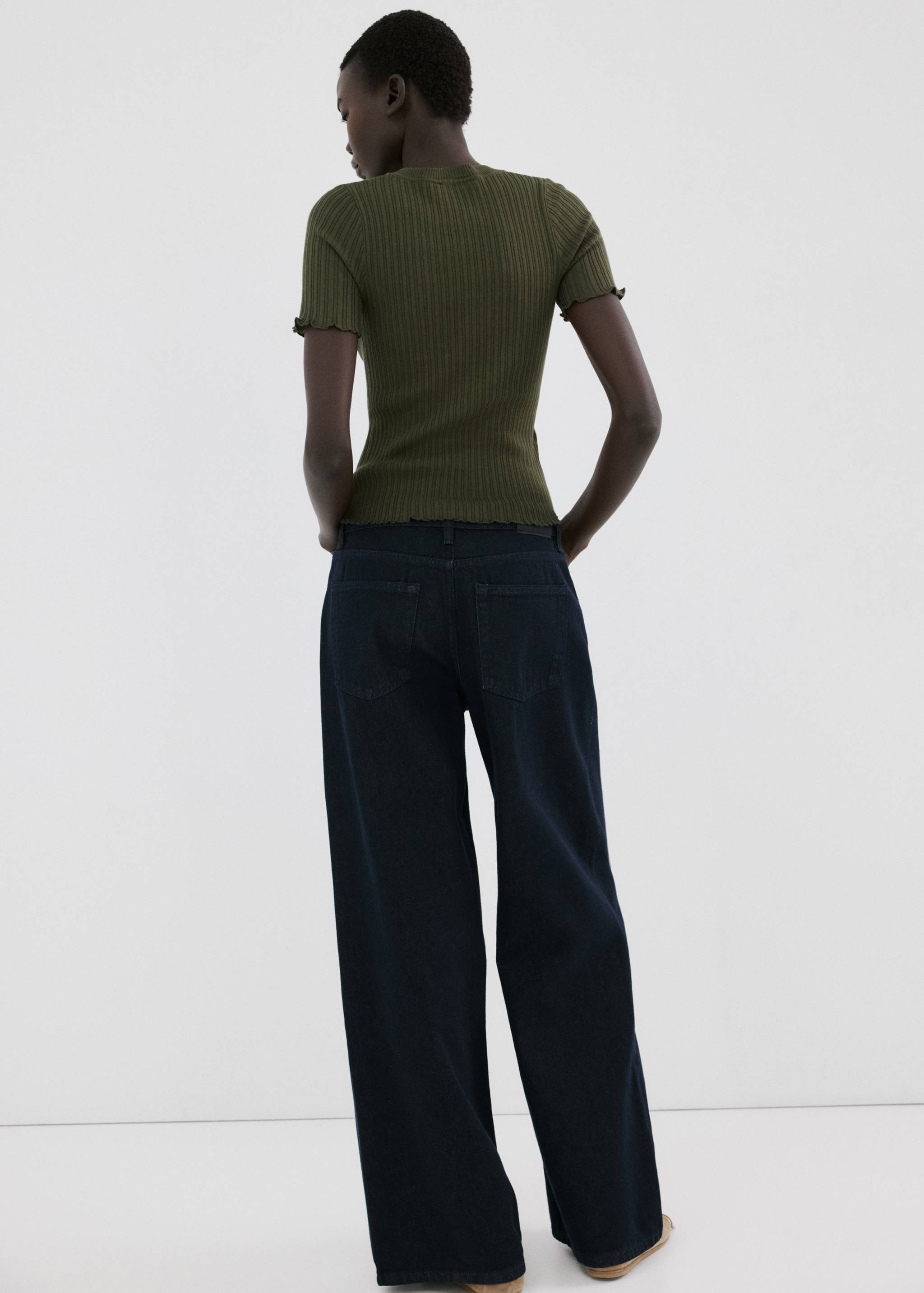 Ribbed  knit t-shirt - Reverse of the article