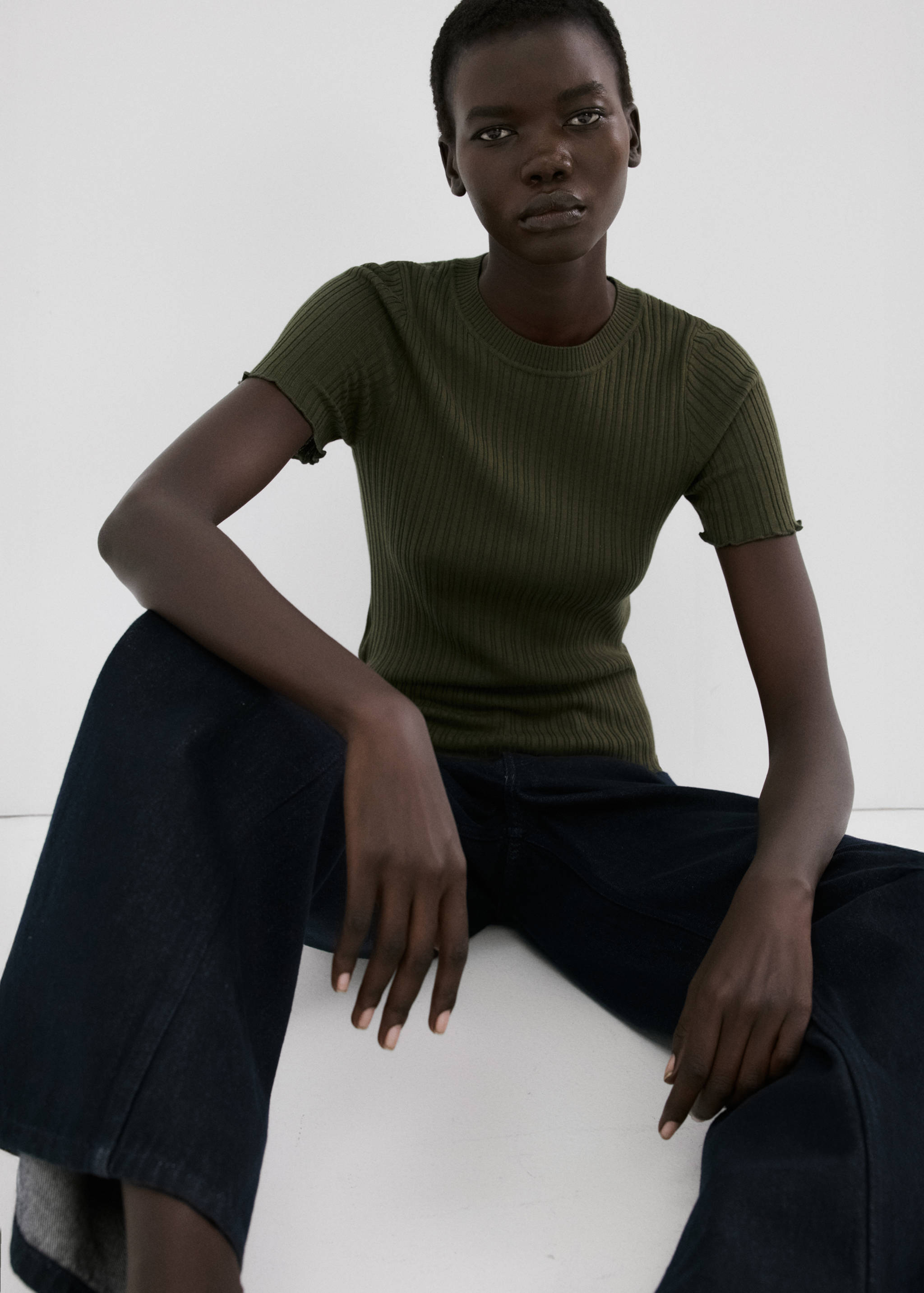 Ribbed  knit t-shirt - Details of the article 2