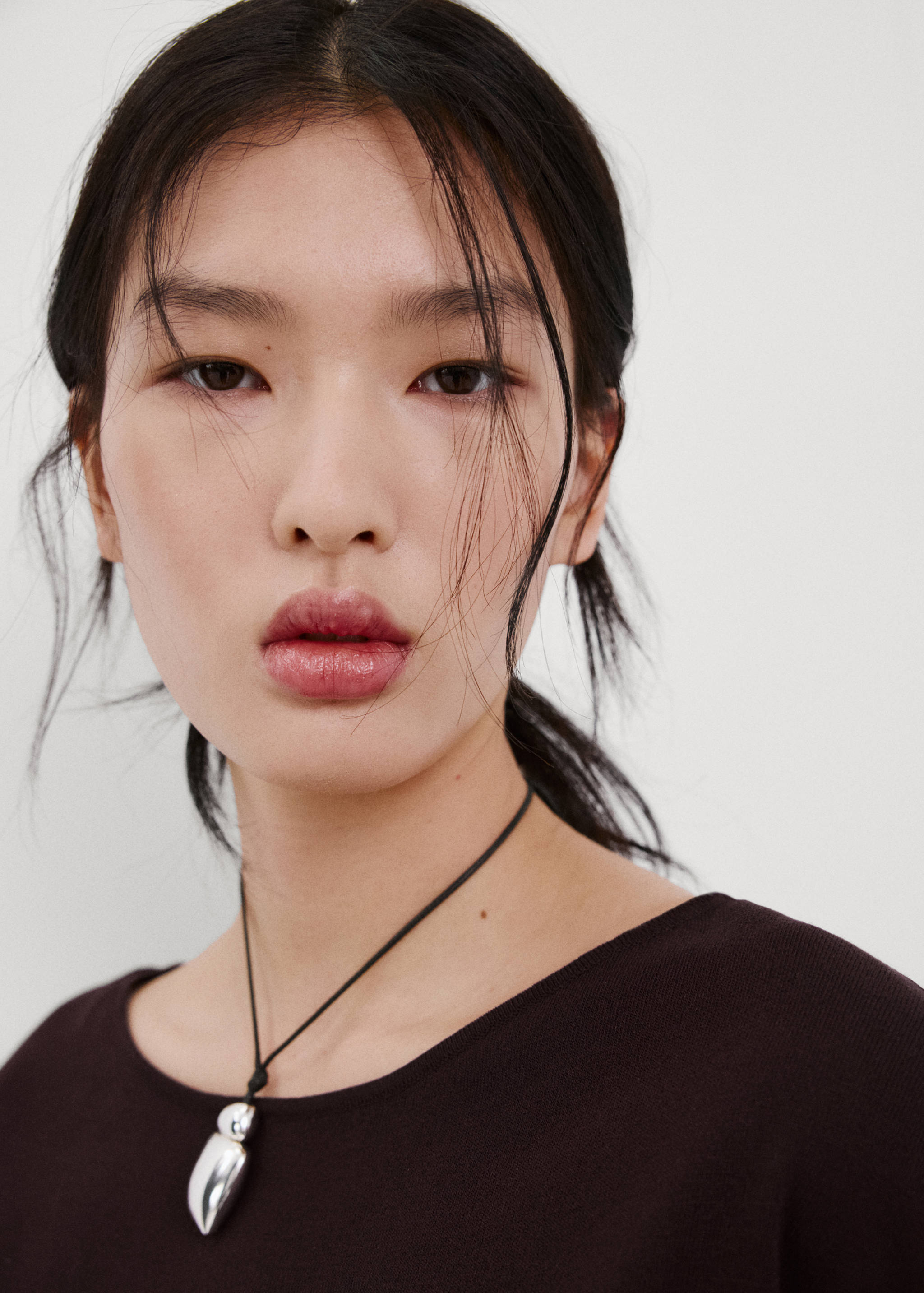 Short-sleeved knitted sweater - Details of the article 1