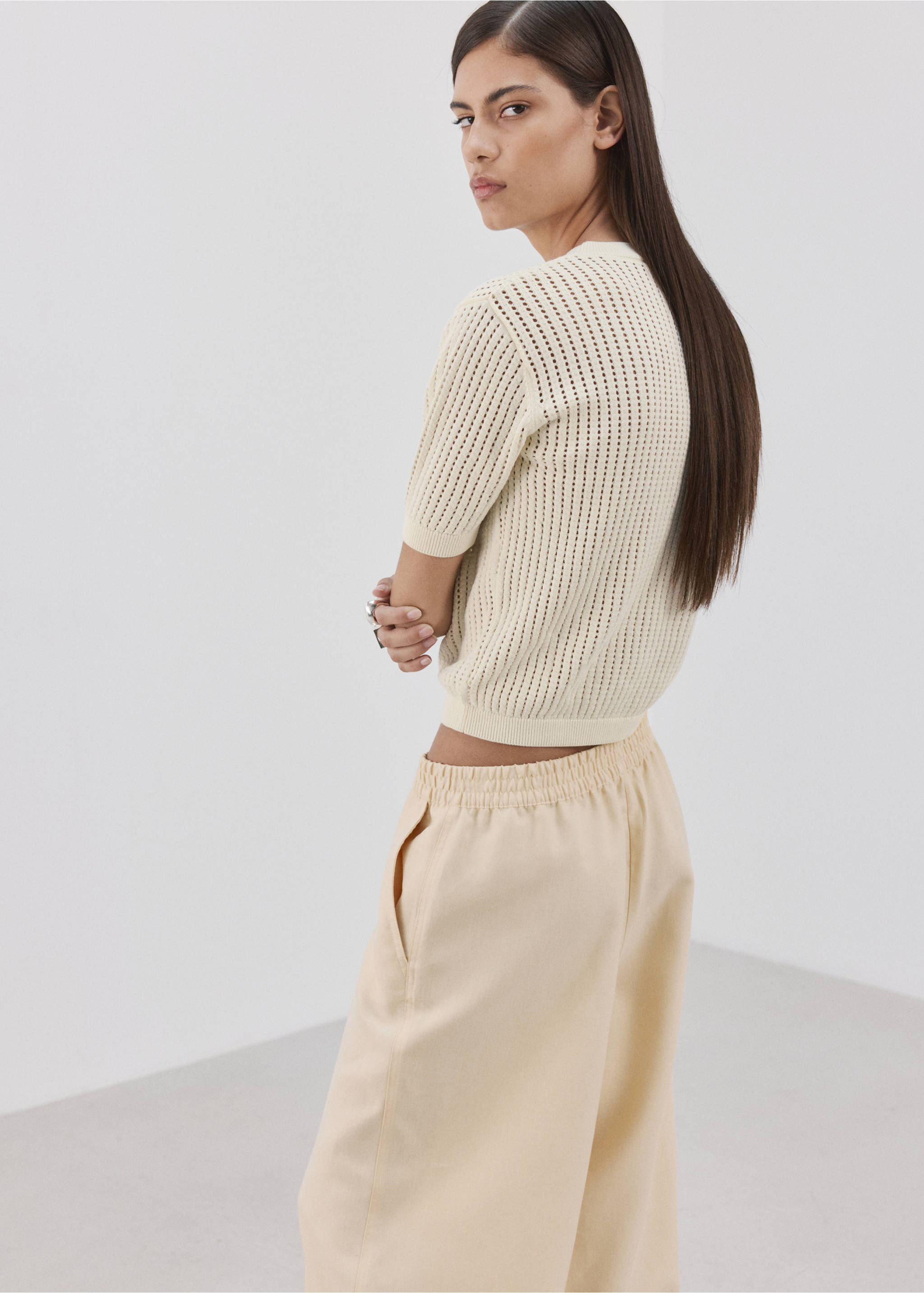 Short-sleeved openwork knitted sweater - Reverse of the article, Ecru. Ref: 27005830-00.