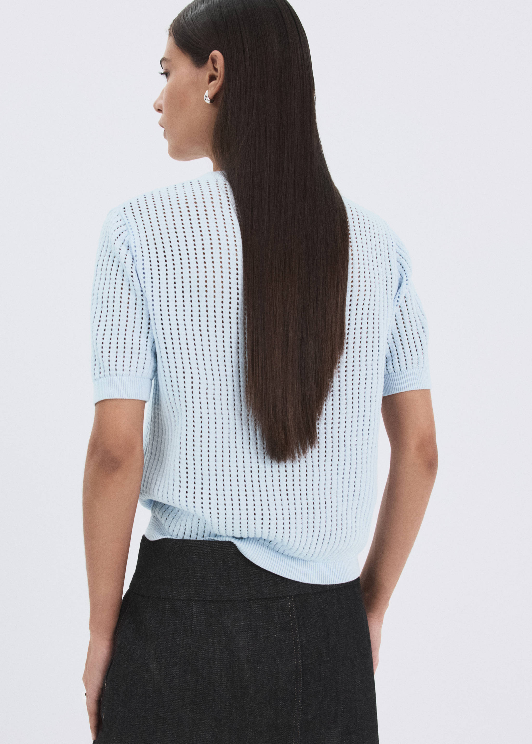 Short-sleeved openwork knitted sweater - Reverse of the article