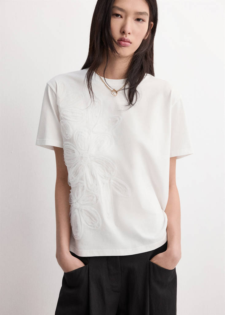 Floral-embroidered cotton t-shirt — Off White