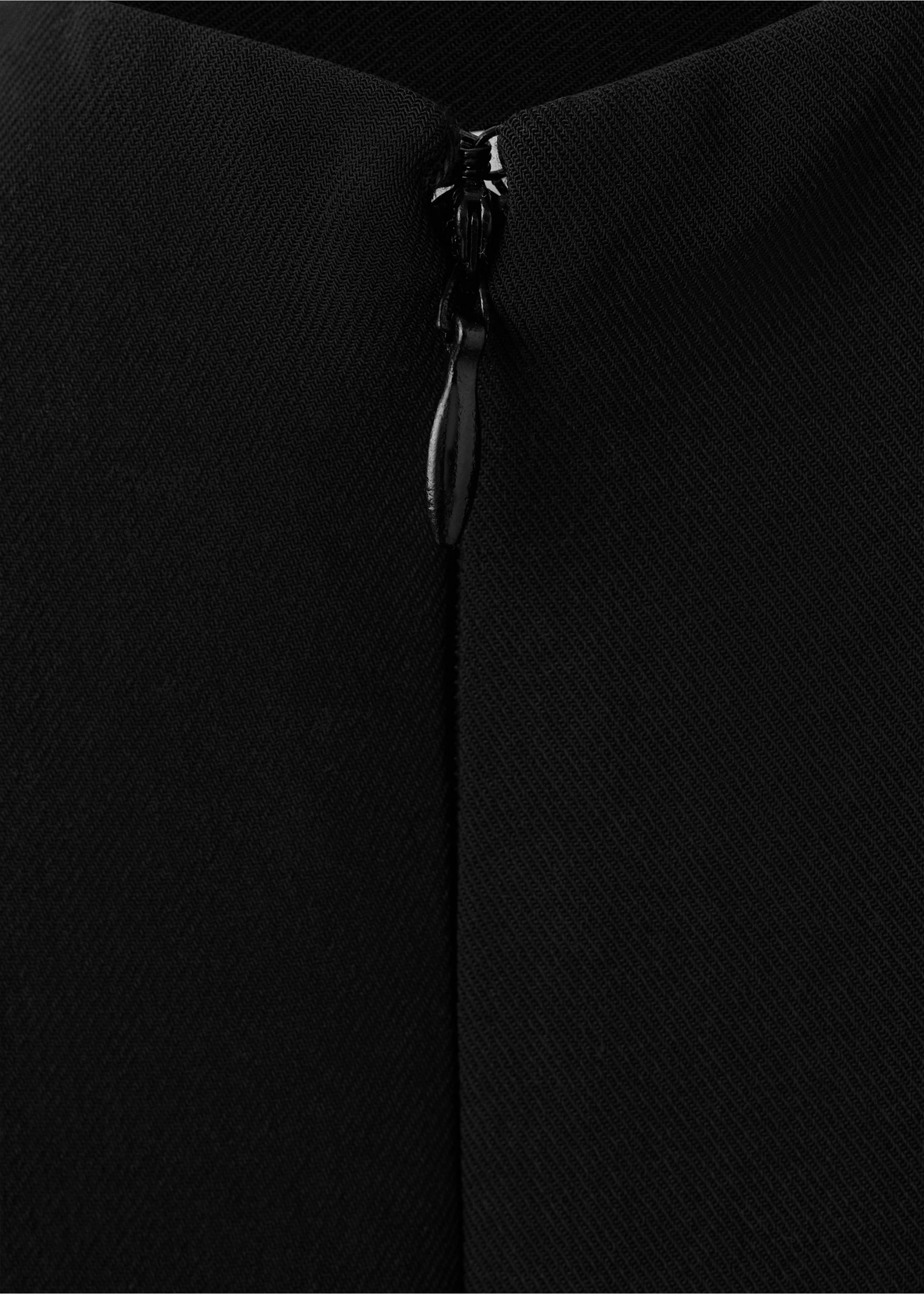 Vestido de gola alta com godé - Pormenor do artigo 8, Preto. Ref: 27005835-00.