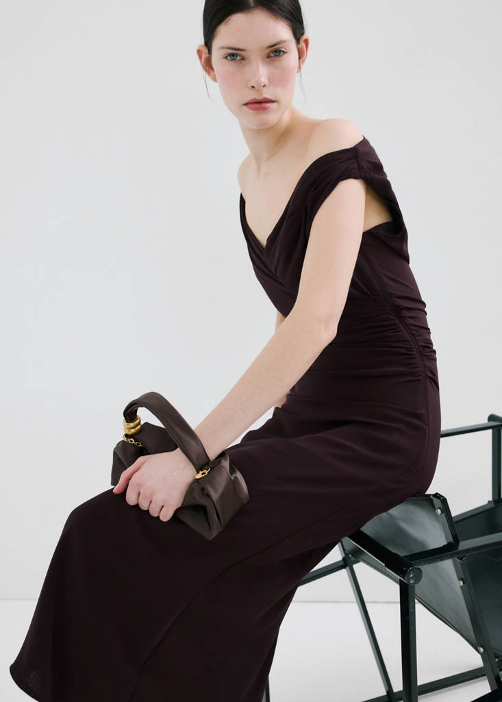 Ruched dress with crossover neckline — Brown