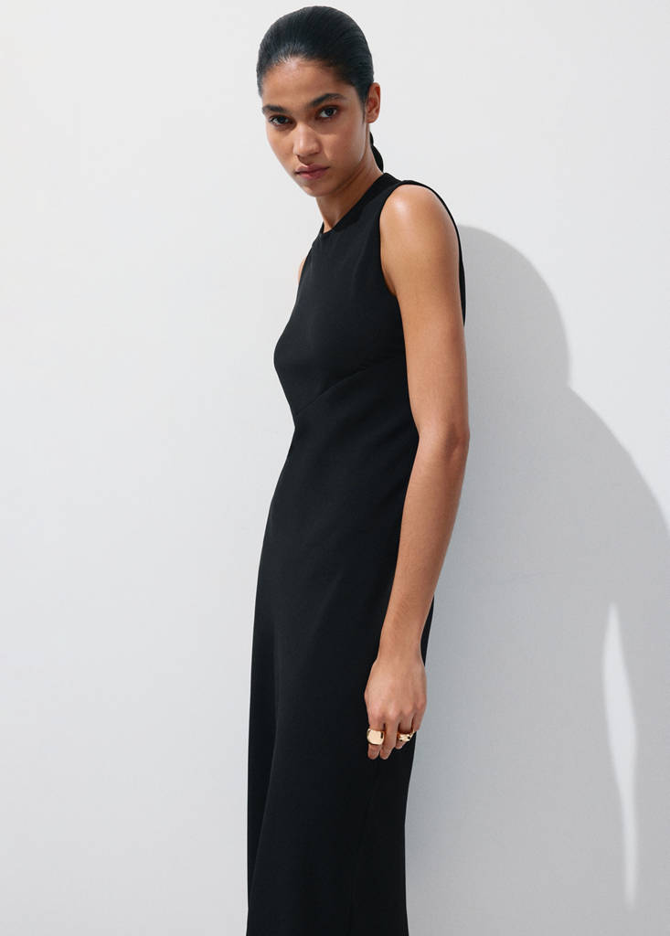 Midi-dress with open back — Black