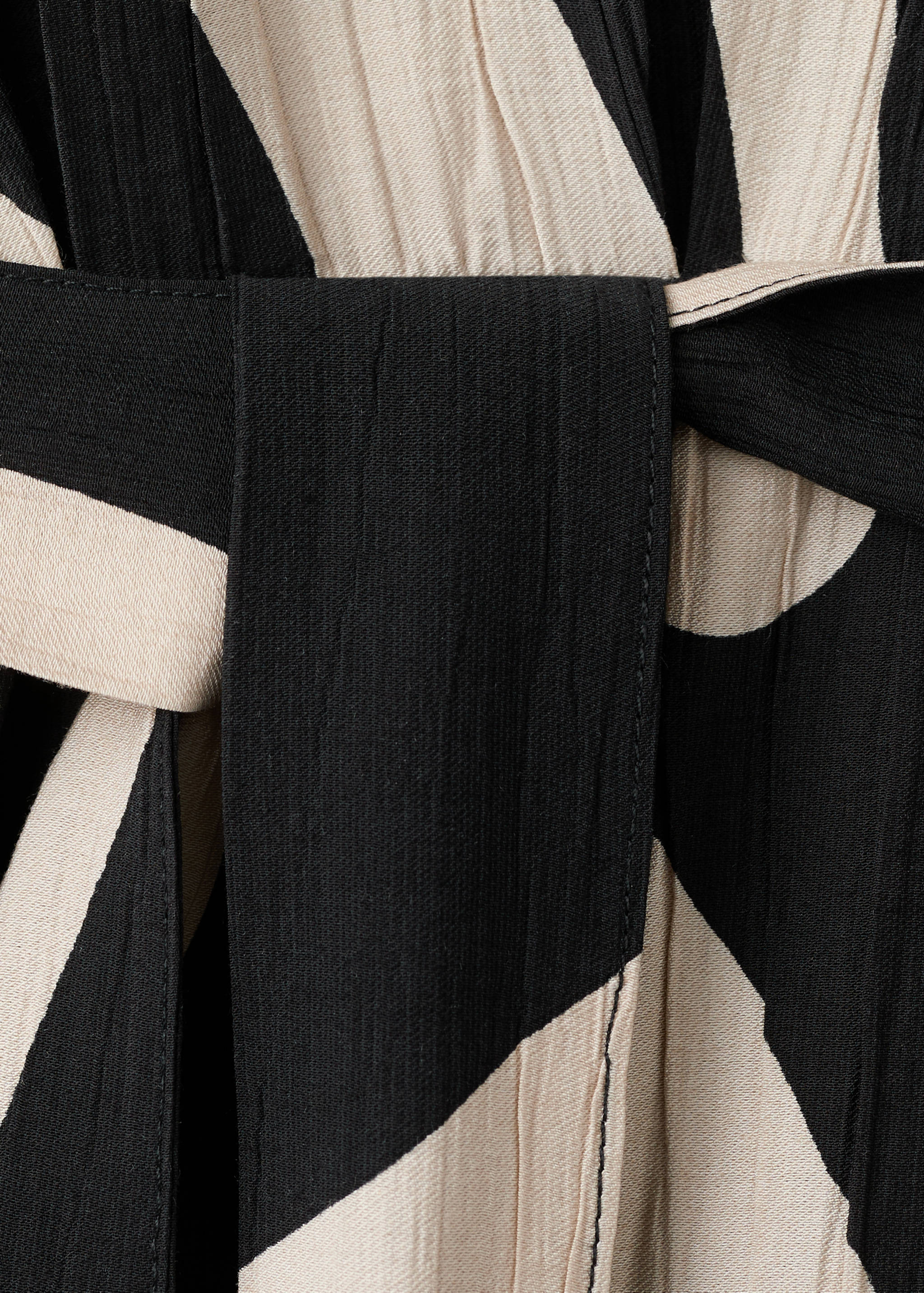 Long printed shirt dress - Details of the article 0