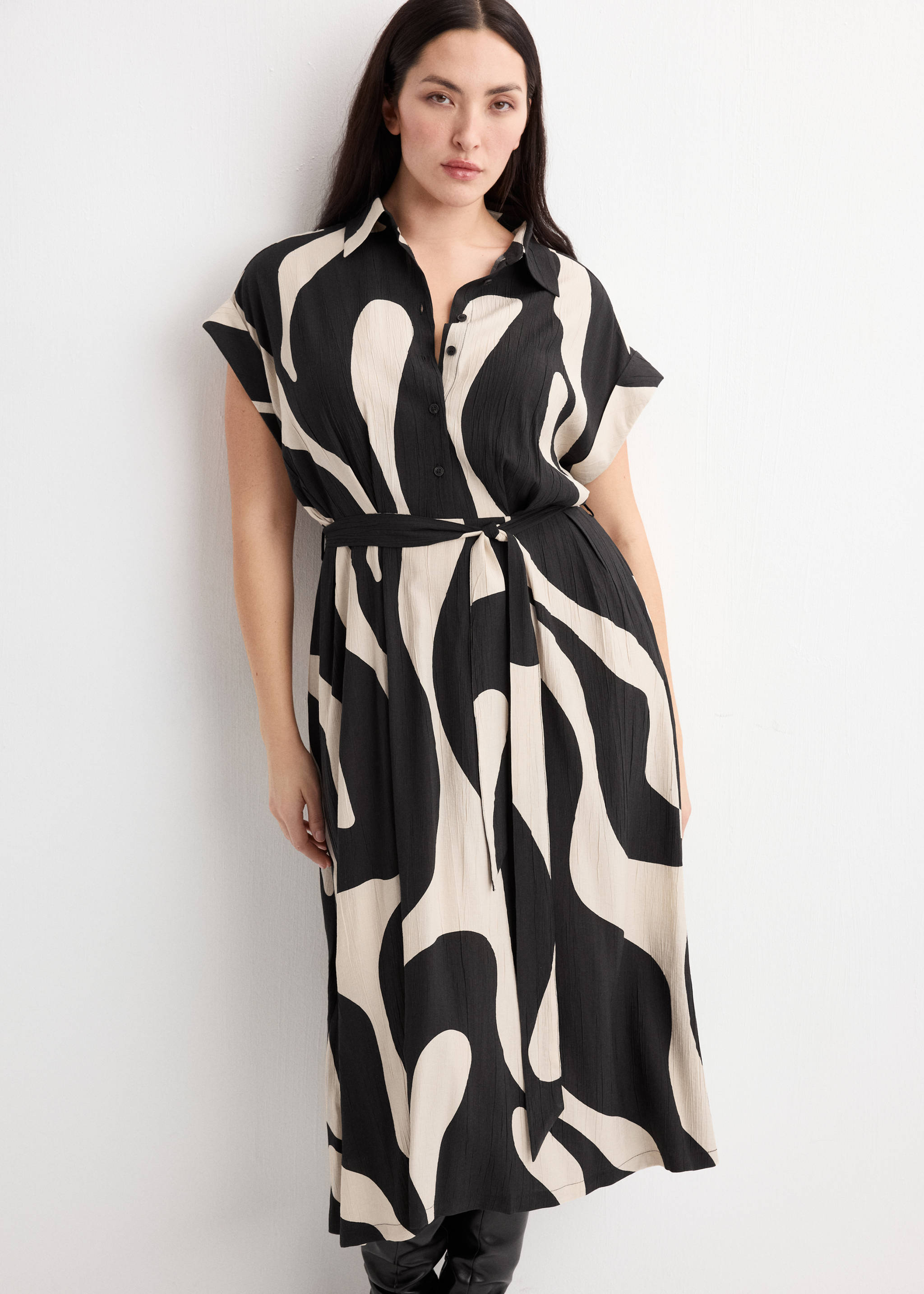 Long printed shirt dress - Details of the article 5