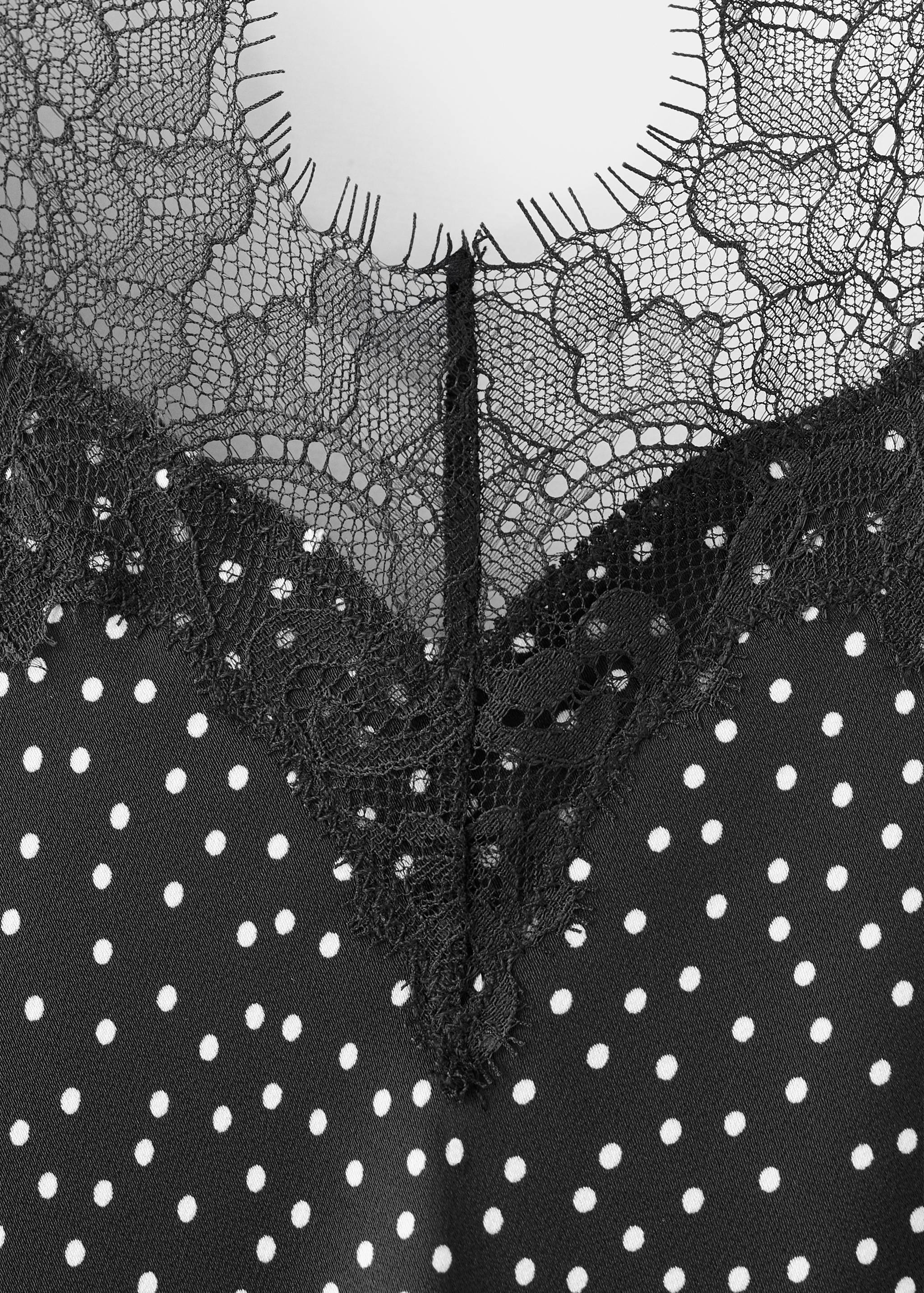 Polka dot lace dress - Details of the article 8