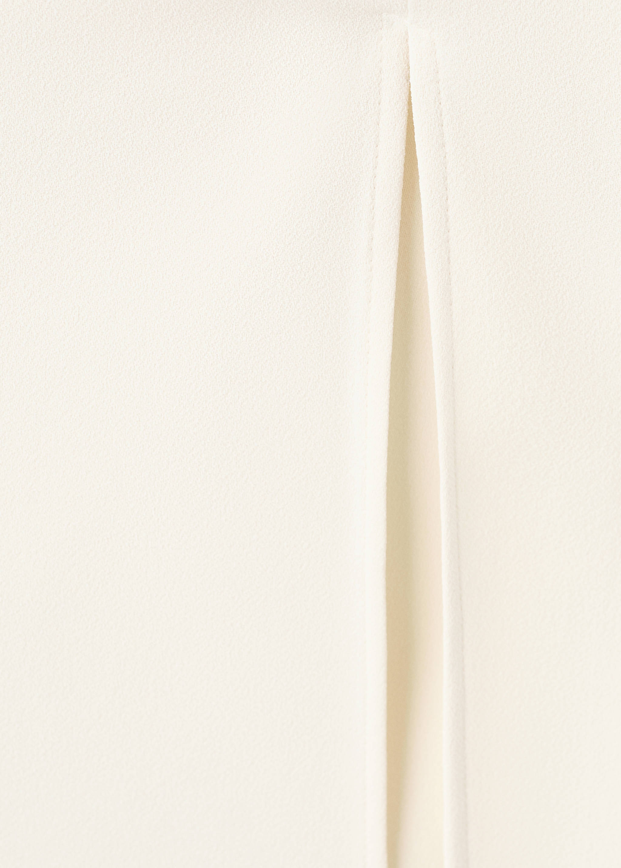 Long dress with asymmetrical sleeve - Details of the article 0