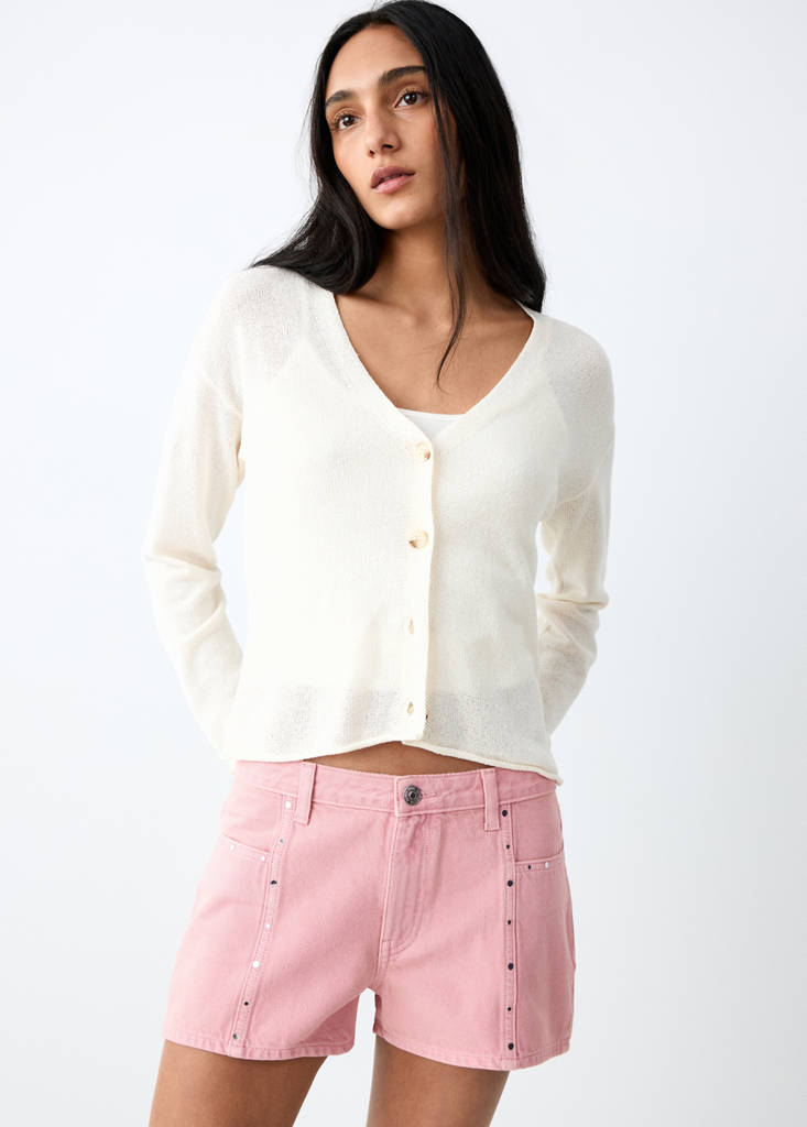 Studded denim shorts — Pink