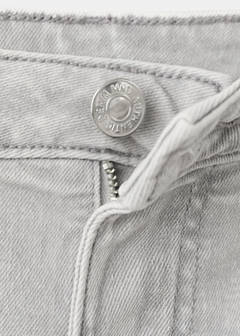 Straight shorts with frayed hem — Denim Grey 8