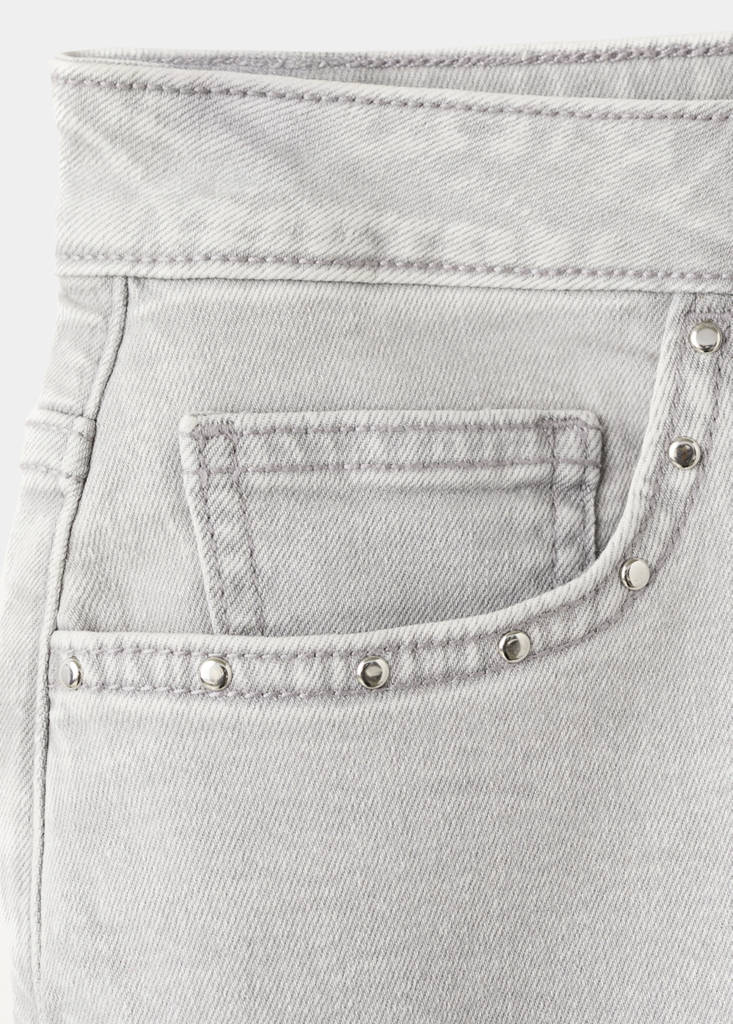 Straight shorts with frayed hem — Denim Grey
