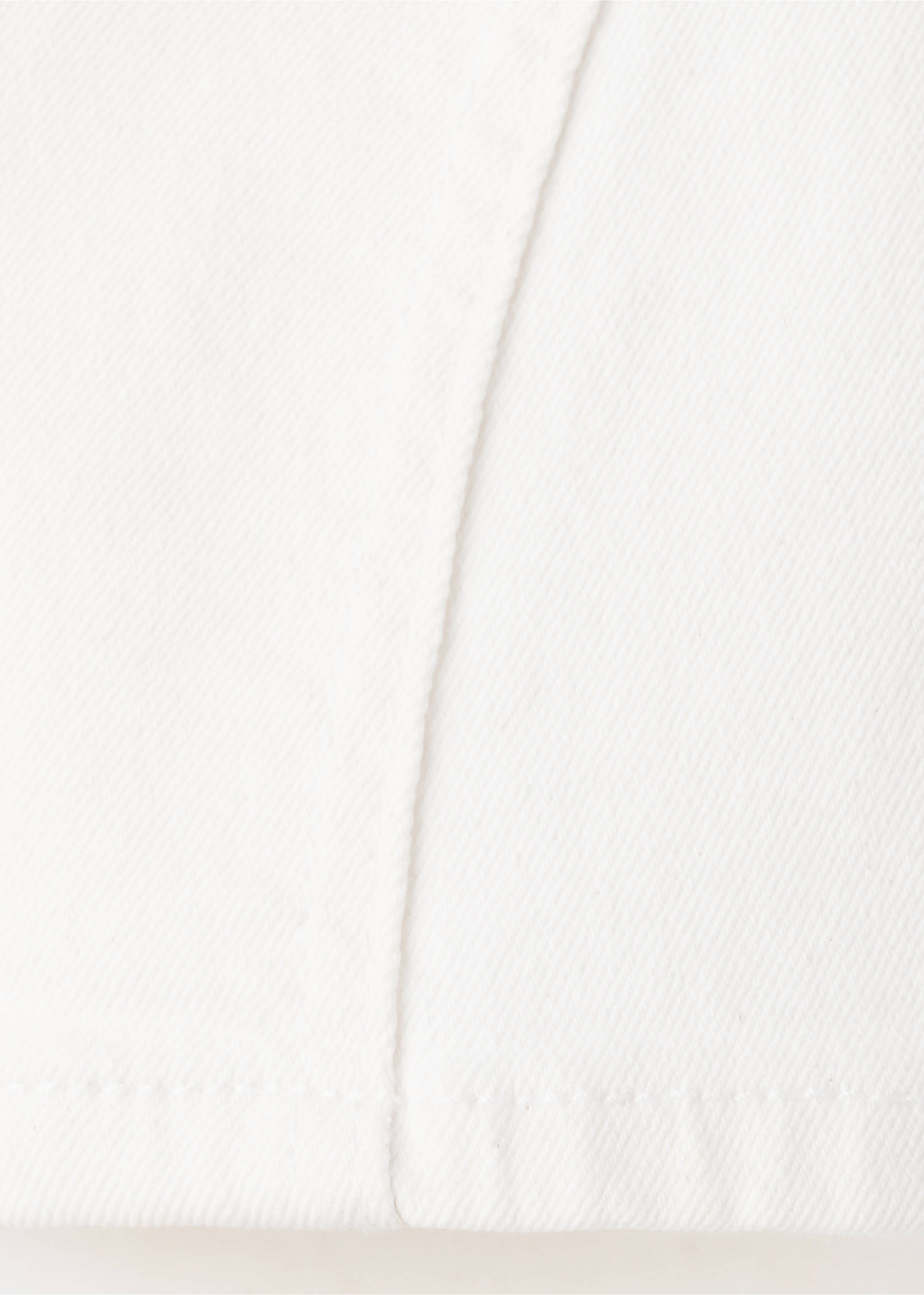 Мини-шорты с декоративными швами - Деталь изделия 0, Грязно-белый. Ref: 27005953-00.