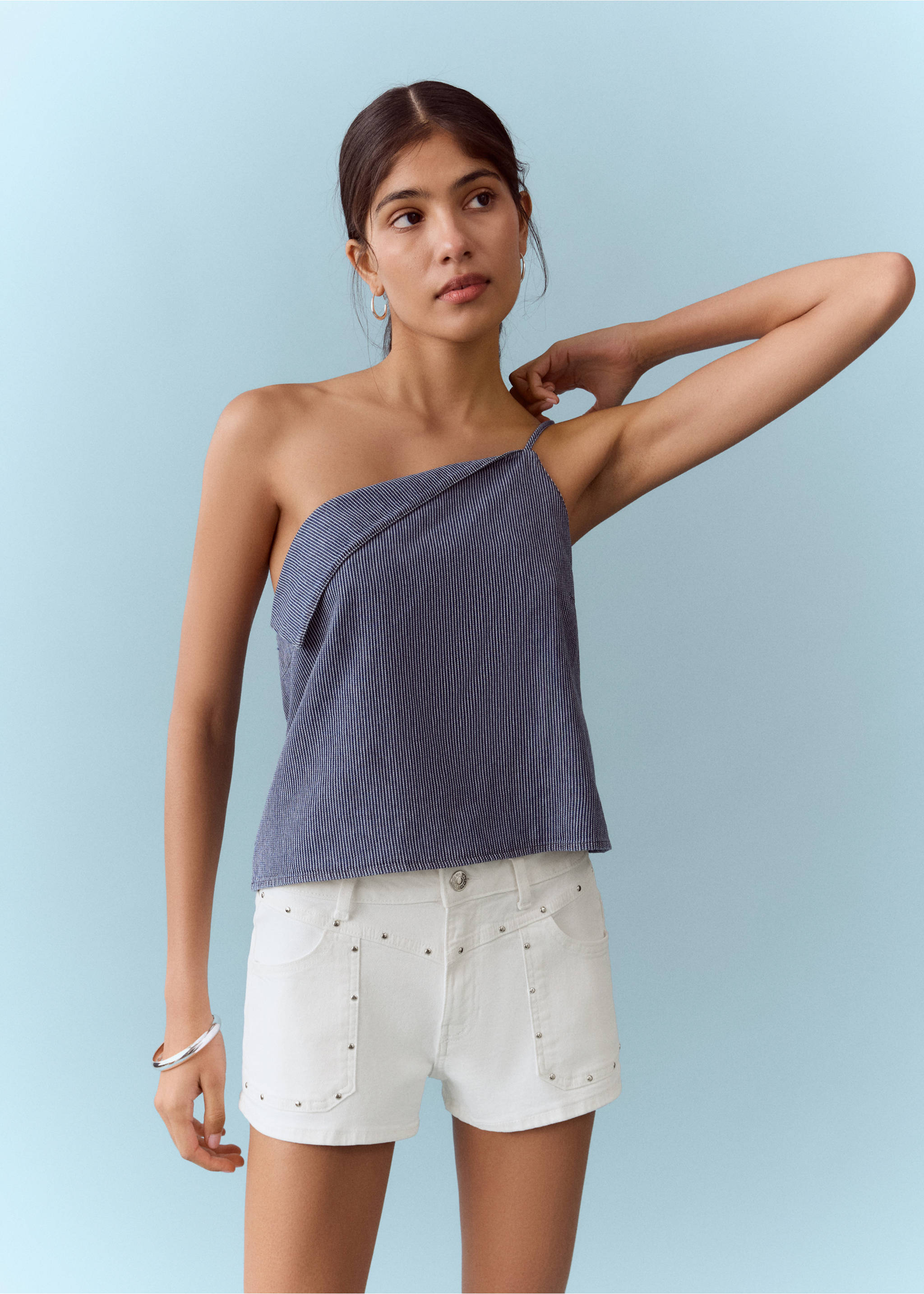 Studded pocket shorts - Medium plane, White. Ref: 27005957-00.