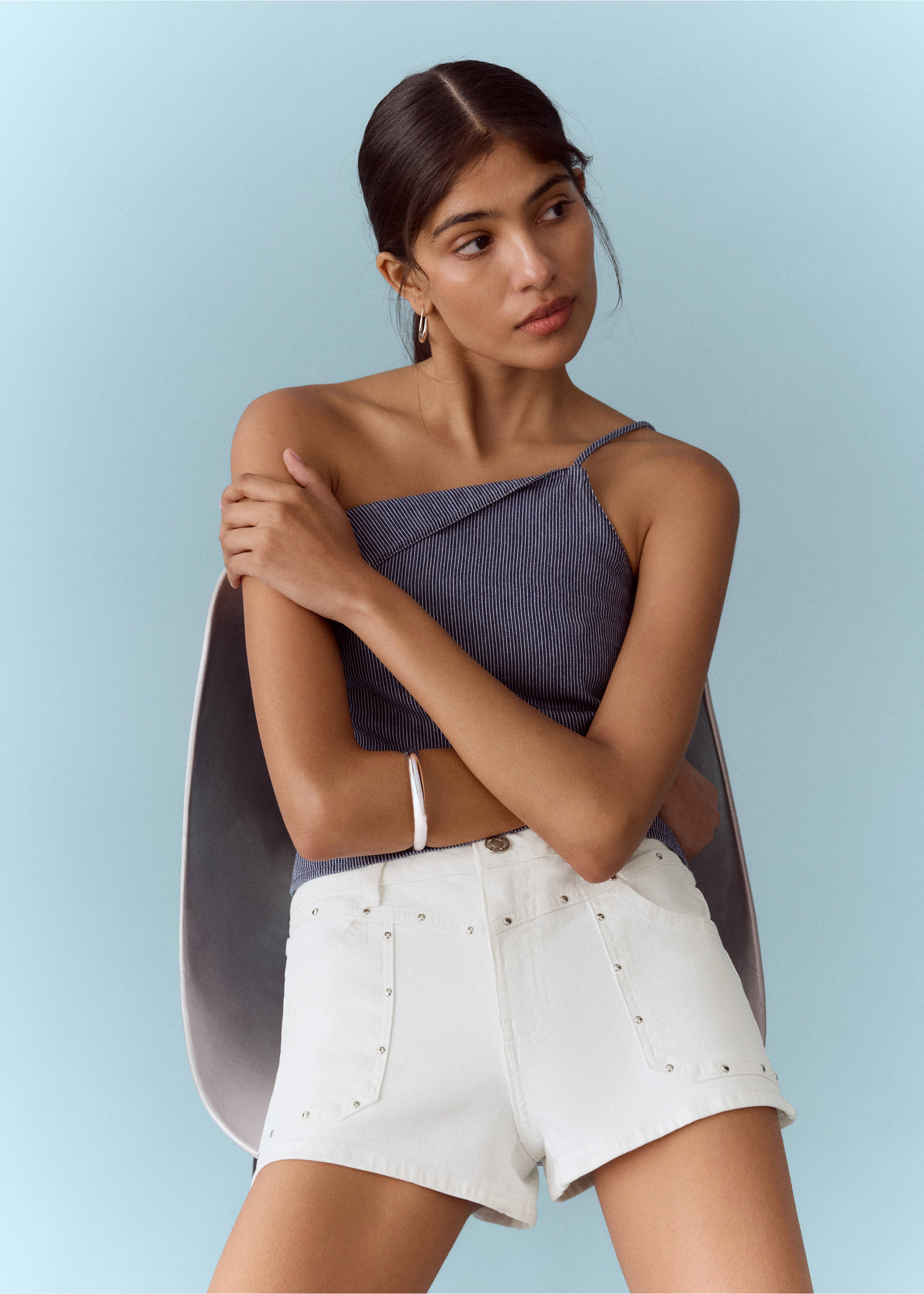 Studded pocket shorts - Details of the article 2, White. Ref: 27005957-00.