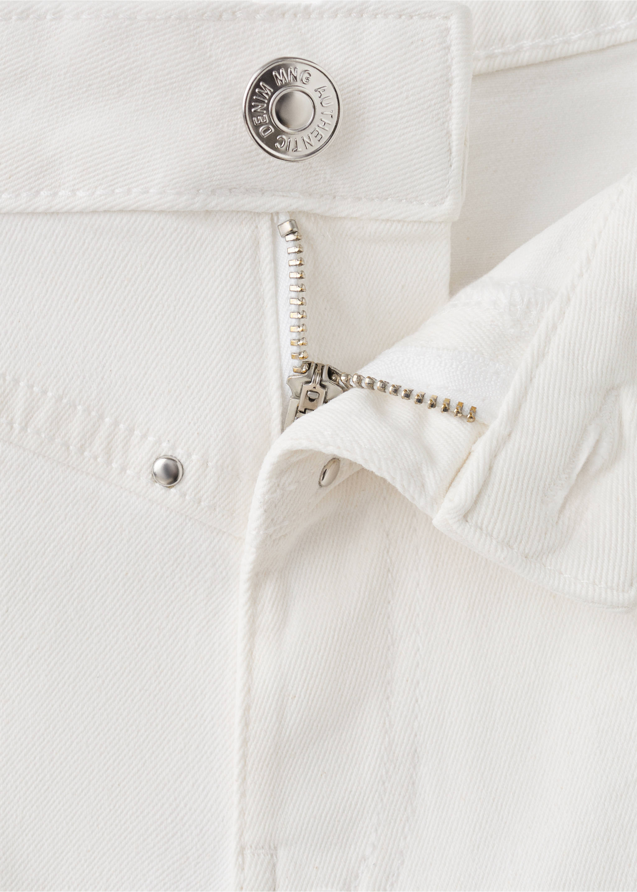 Studded pocket shorts - Details of the article 8, White. Ref: 27005957-00.