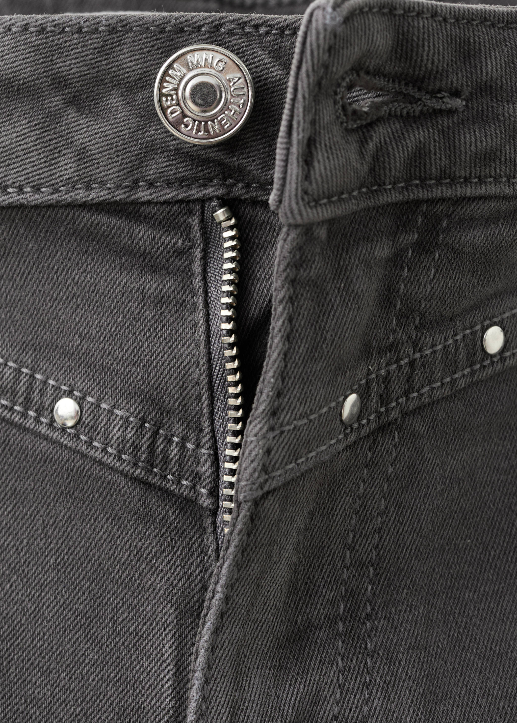 Studded pocket shorts - Details of the article 8, Charcoal. Ref: 27005958-00.