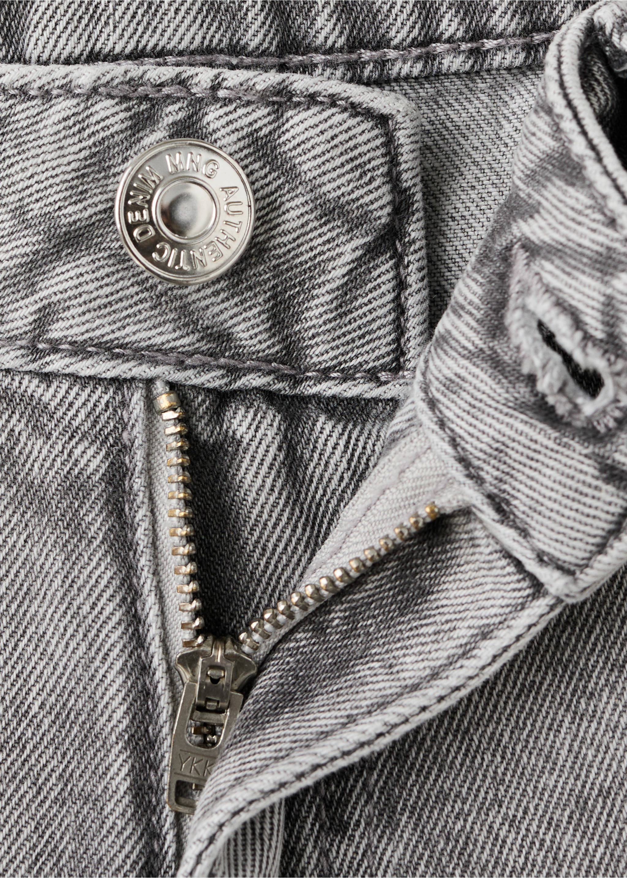 Micro fit low waist shorts - Details of the article 8, Denim Grey. Ref: 27005963-00.