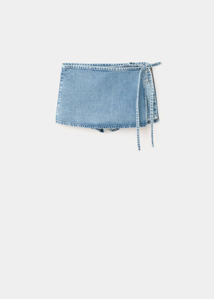 Shorts with removable scarf detail — Light Blue