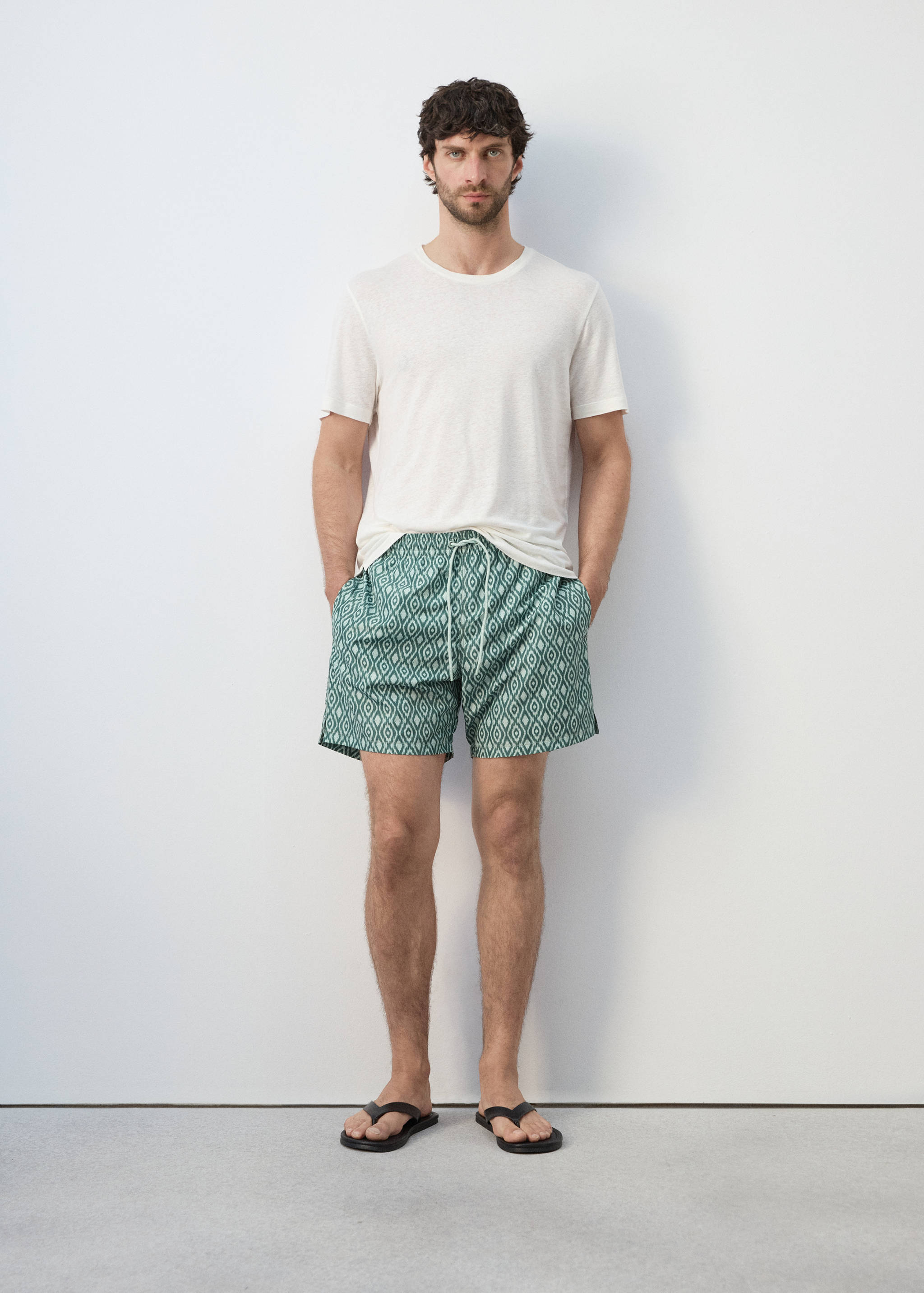 لباس السباحة .-- geo2 - تفاصيل المنتج 4