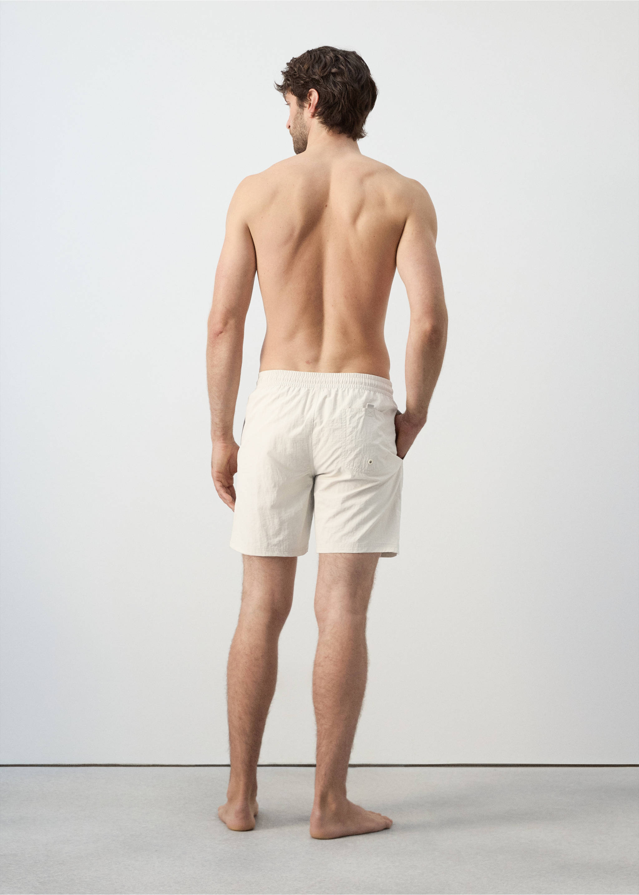 ملابس سباحة أساسية برباط - الجهة الخلفية للمنتج, رملي. Ref: 27006007-00.