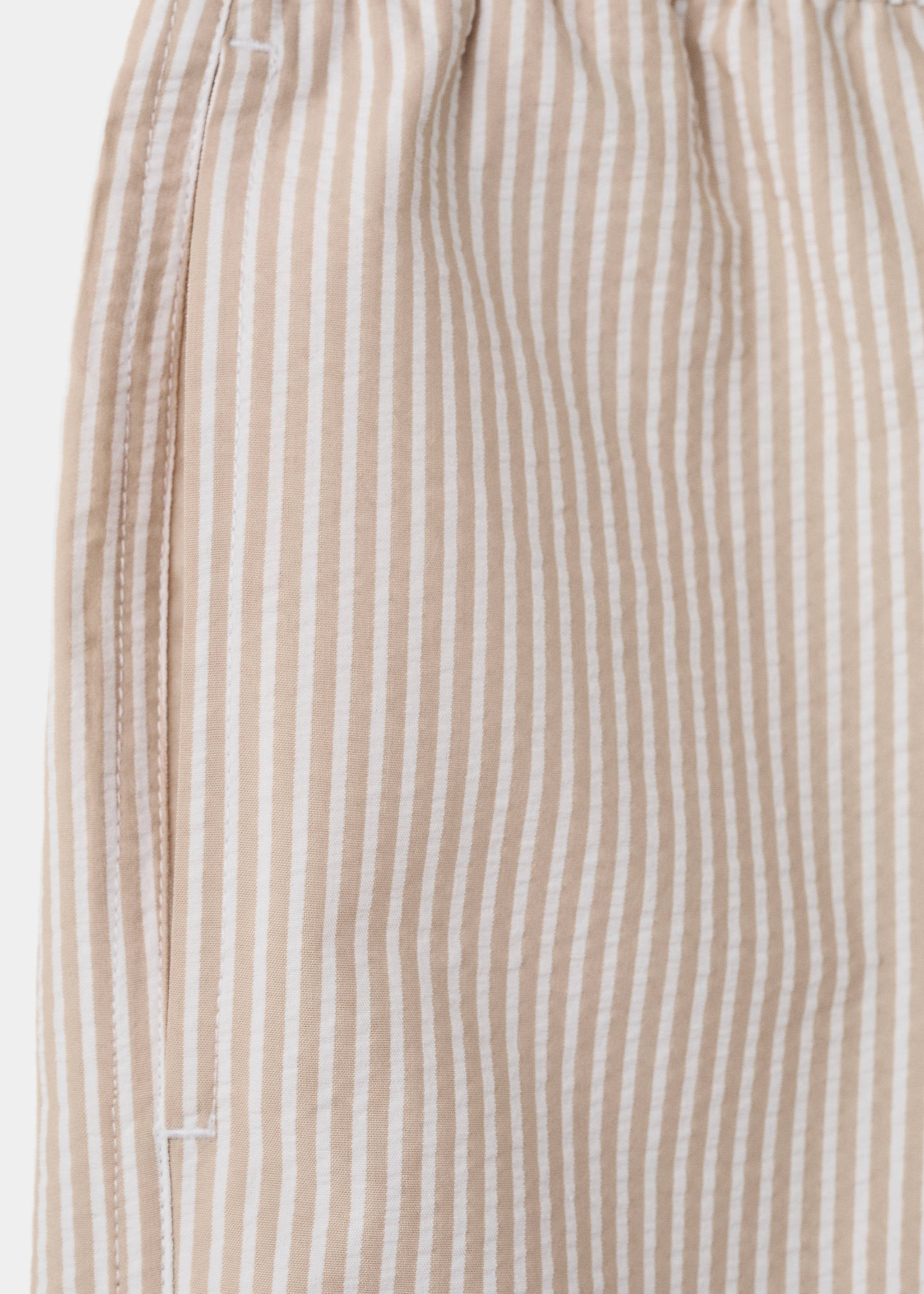 Badeshorts mit Seersucker-Effekt - Detail des Artikels 0