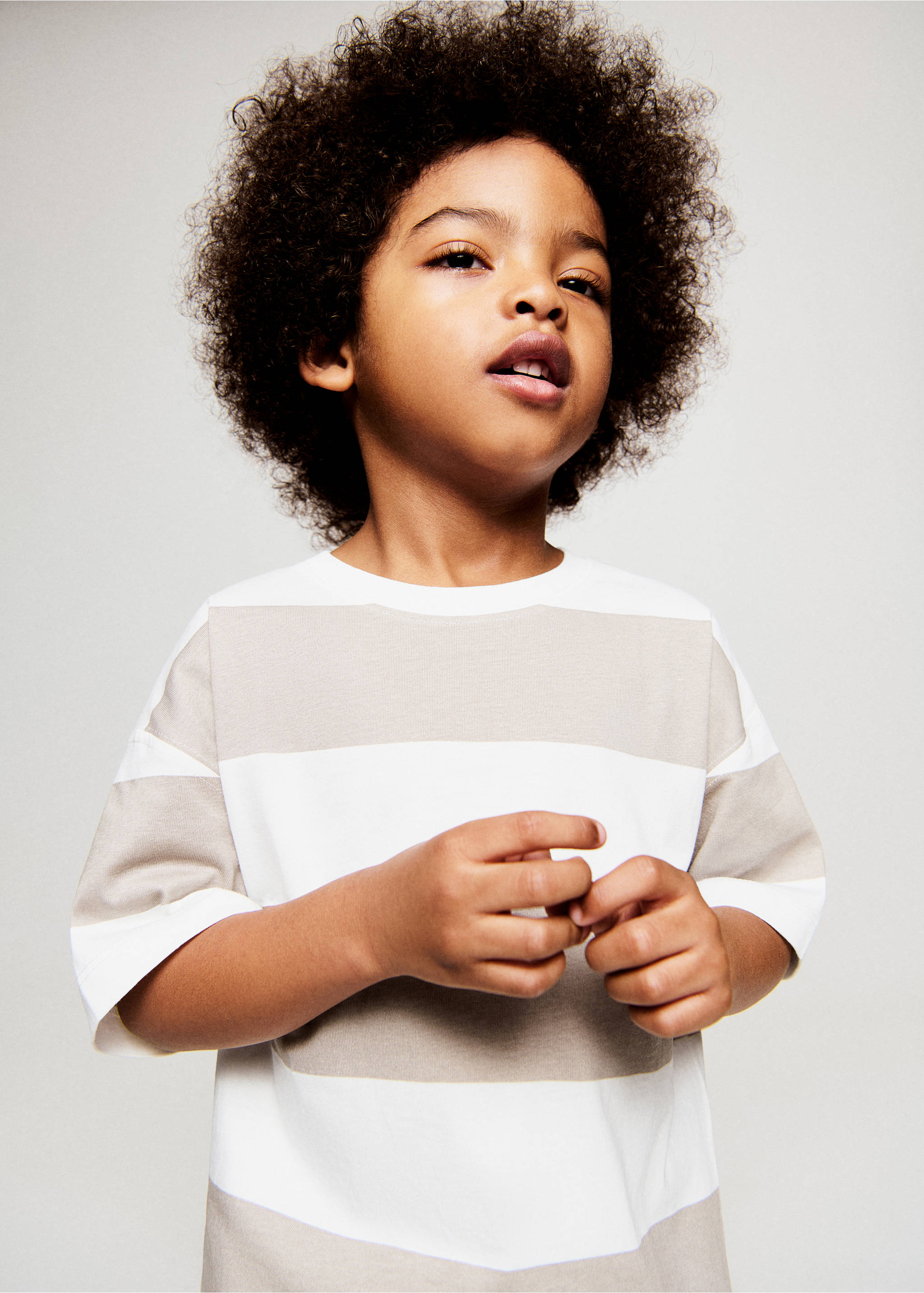 100% cotton striped t-shirt - Details of the article 1, Medium Brown. Ref: 27006356-00.