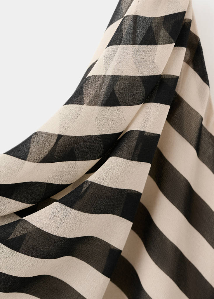 Printed dress with foulard — Ecru