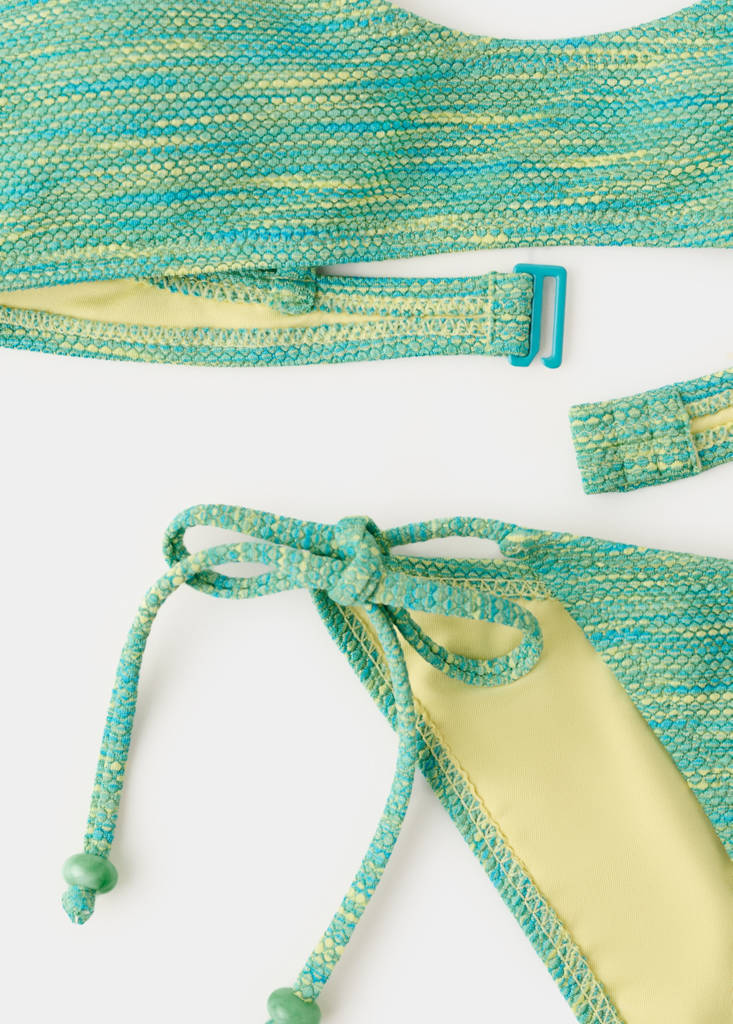 Two-tone bikini with medium-rise bottoms — Turquoise