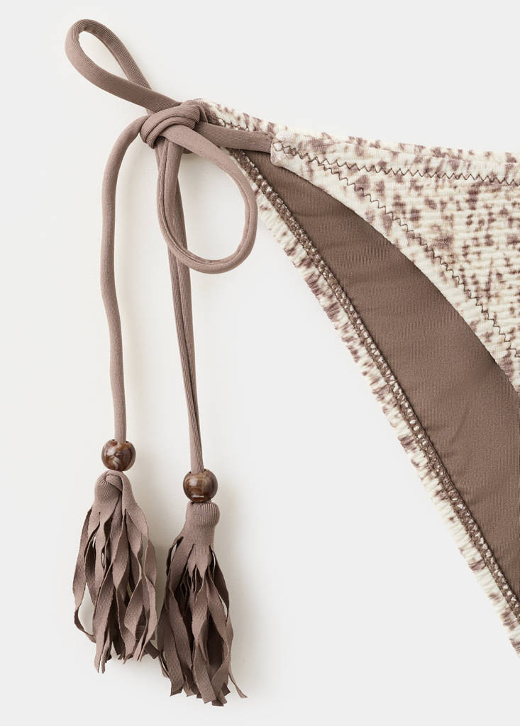 Printed bikini with medium-coverage bottoms — Medium Brown