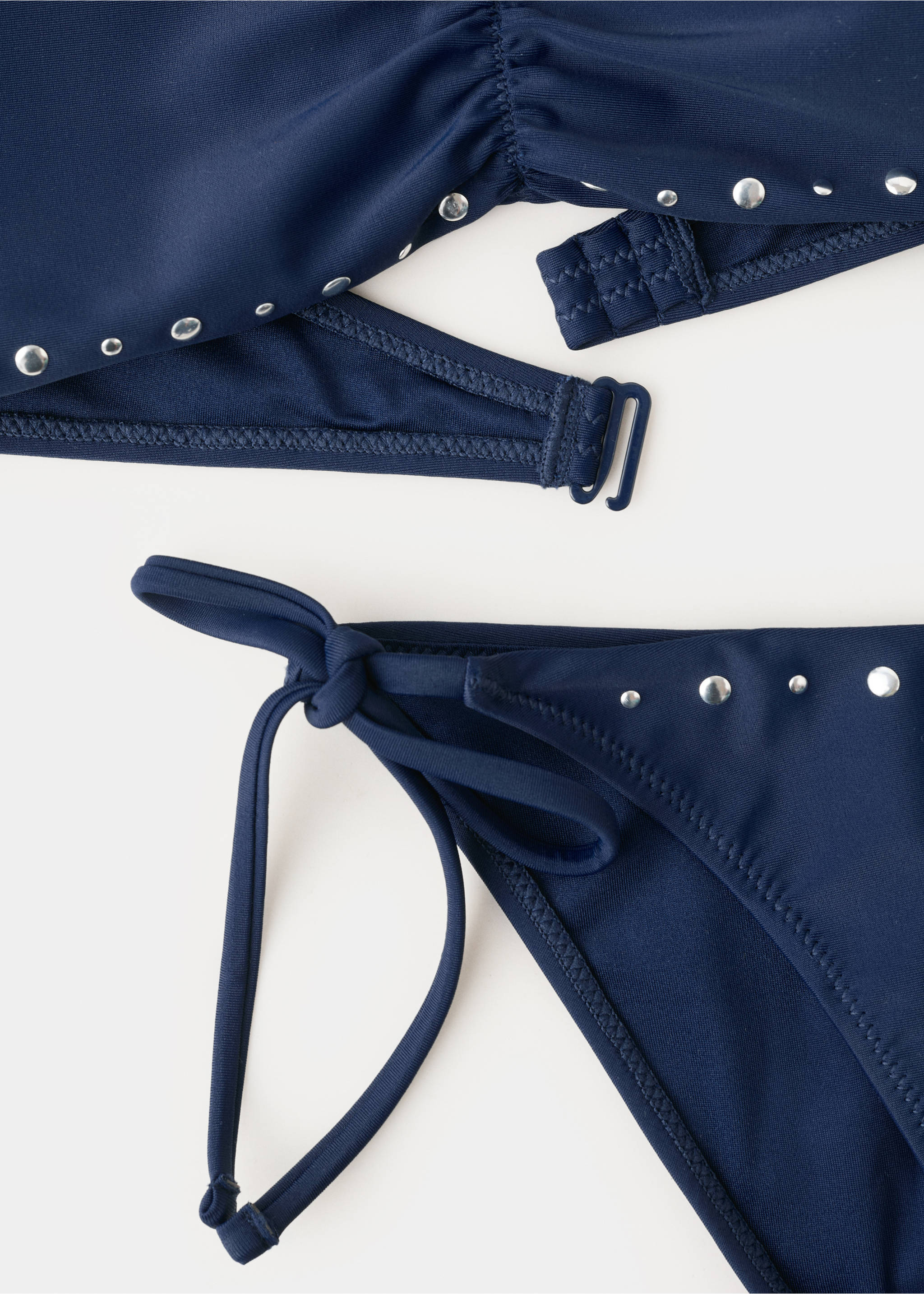 Bikini julieta - Details of the article 8, Dark Navy. Ref: 27006725-00.