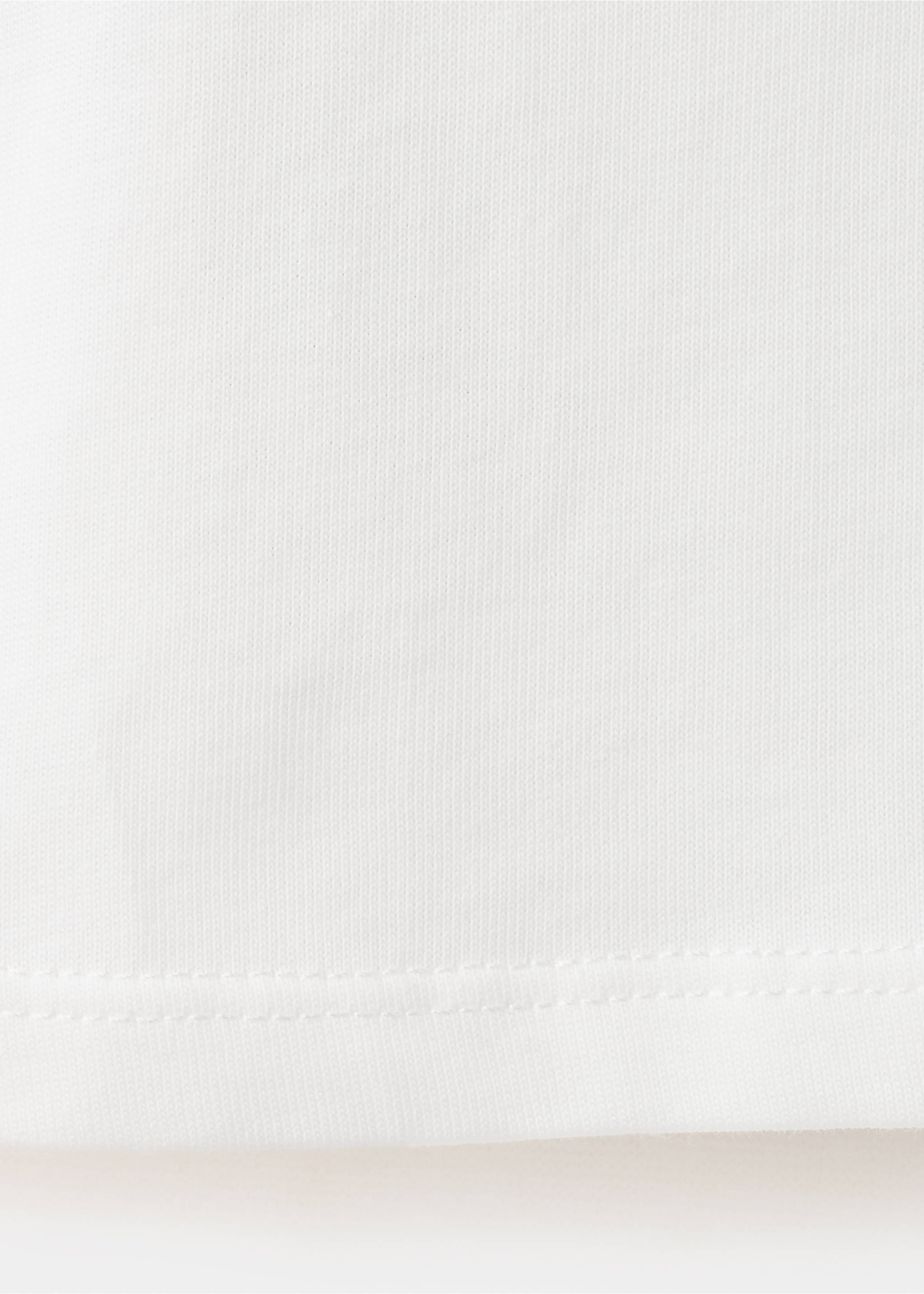 T-shirt asymétrique brodé - Détail de l'article 0, Blanc cassé. Ref: 27006752-00.