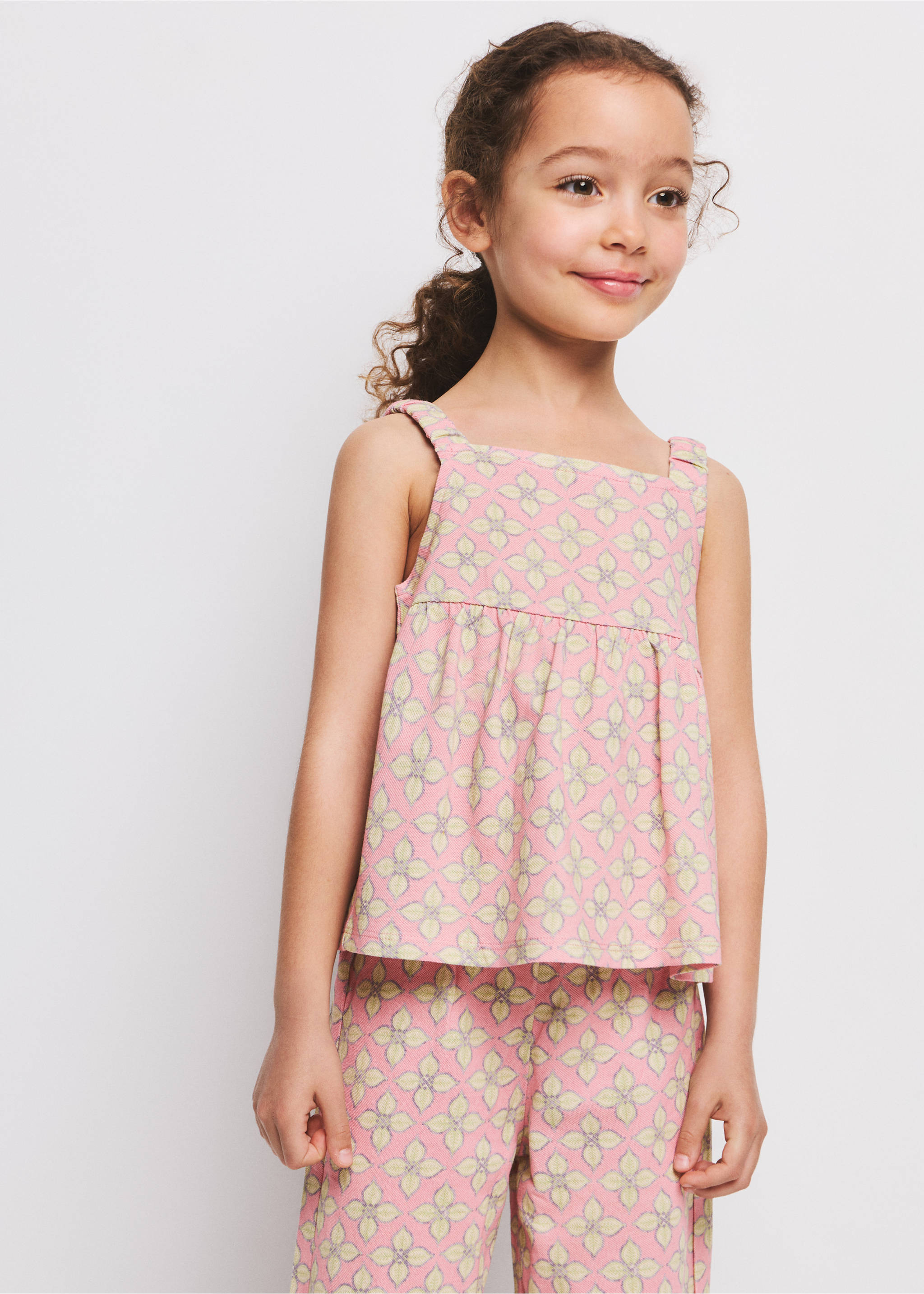 Camiseta estampado floral - Plano general, Rosa. Ref: 27006755-00.