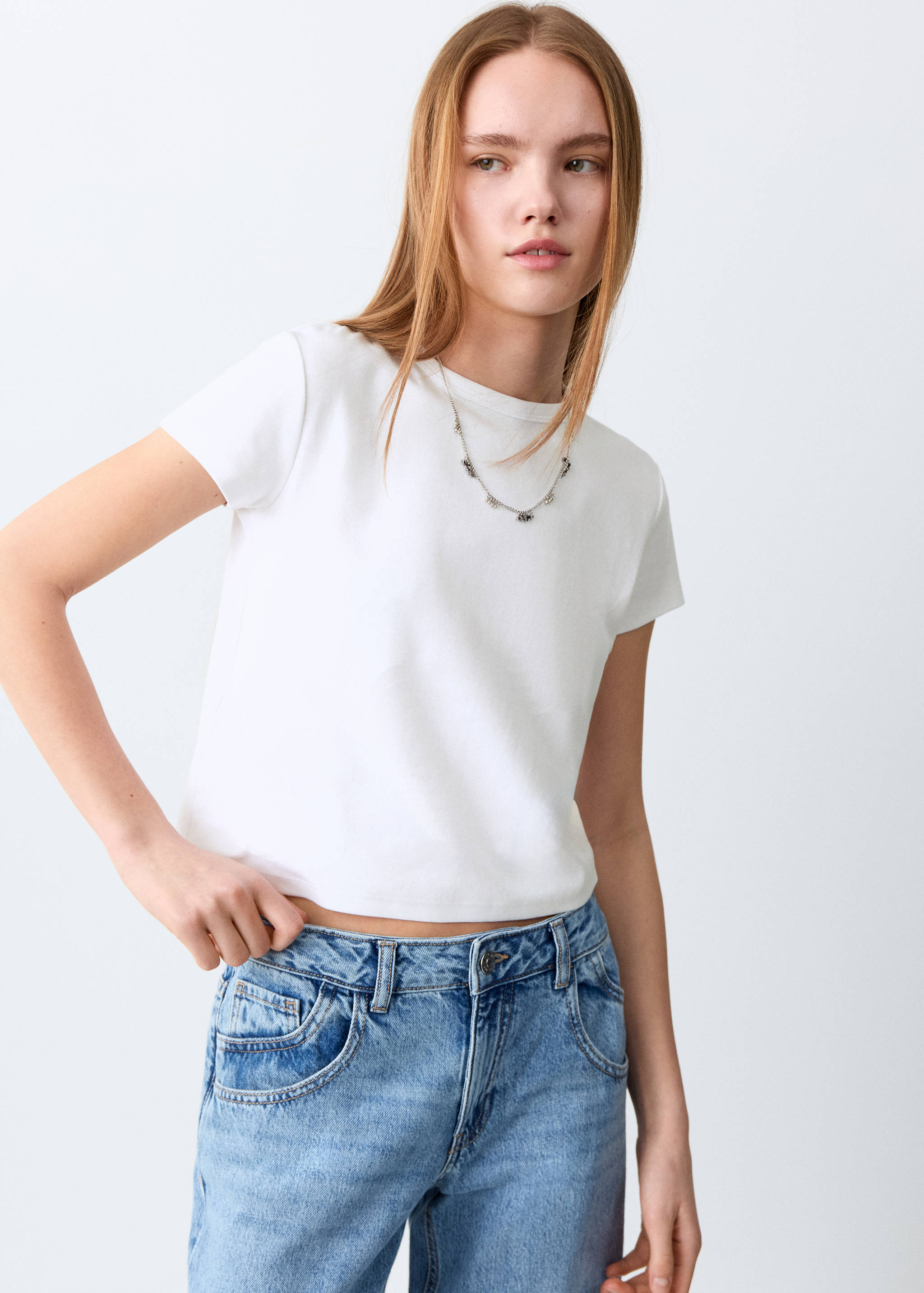 T-shirt basique en coton - Plan moyen