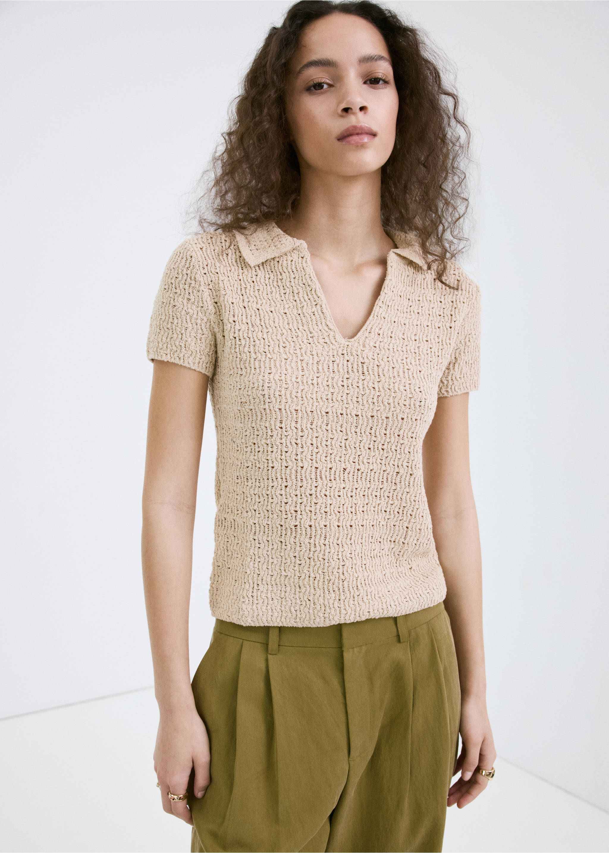 Strickpullover mit Poloshirt-Kragen - Mittlere Ansicht, Sandfarben. Ref: 27007146-00.