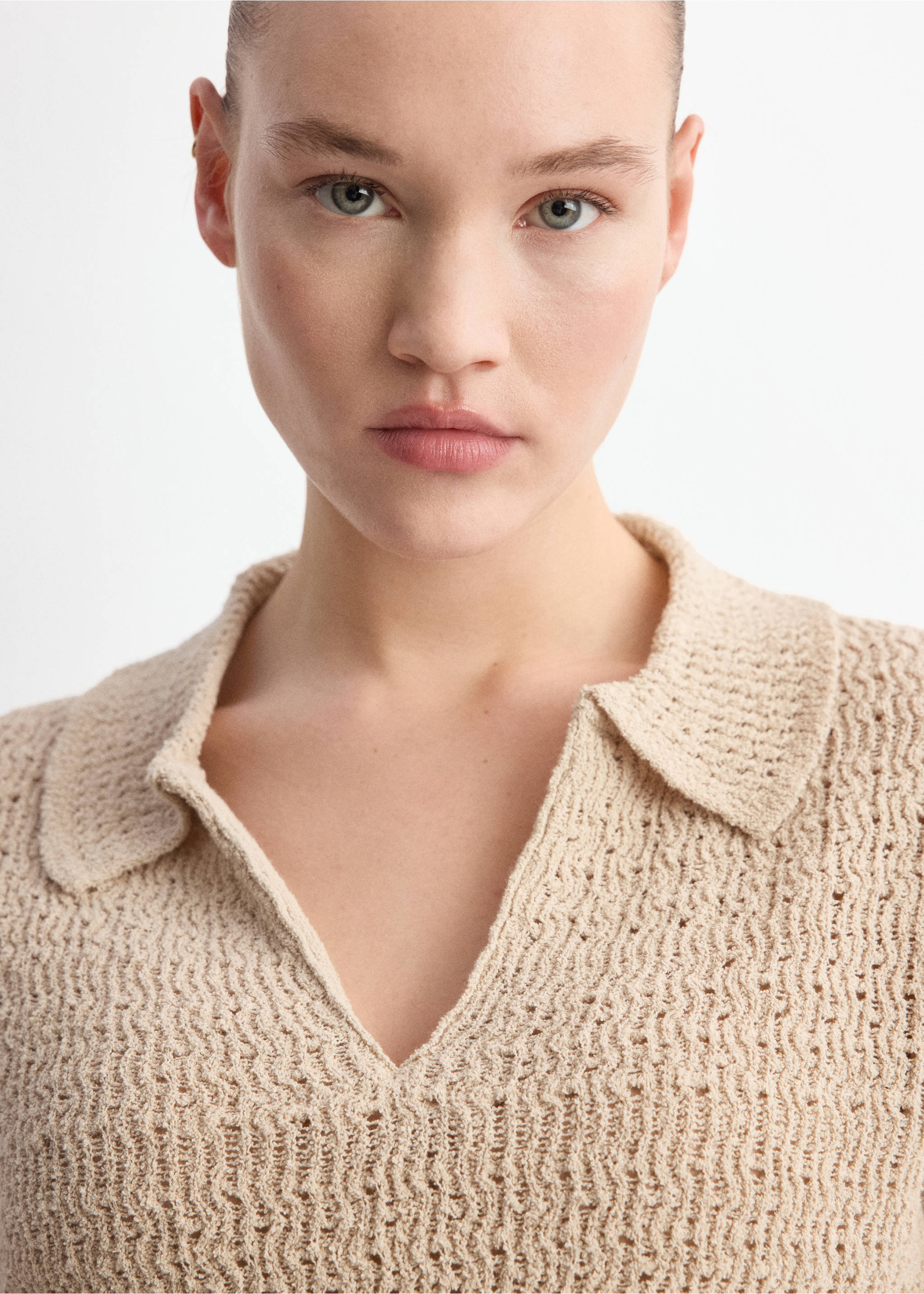 Вязаный джемпер с воротником поло - Деталь изделия 4, Песочный. Ref: 27007146-00.