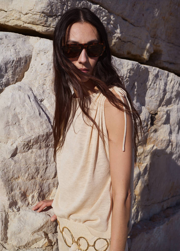 Short-sleeved fine-knit sweater — Ecru