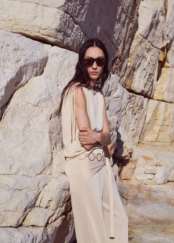 Short-sleeved fine-knit sweater — Ecru