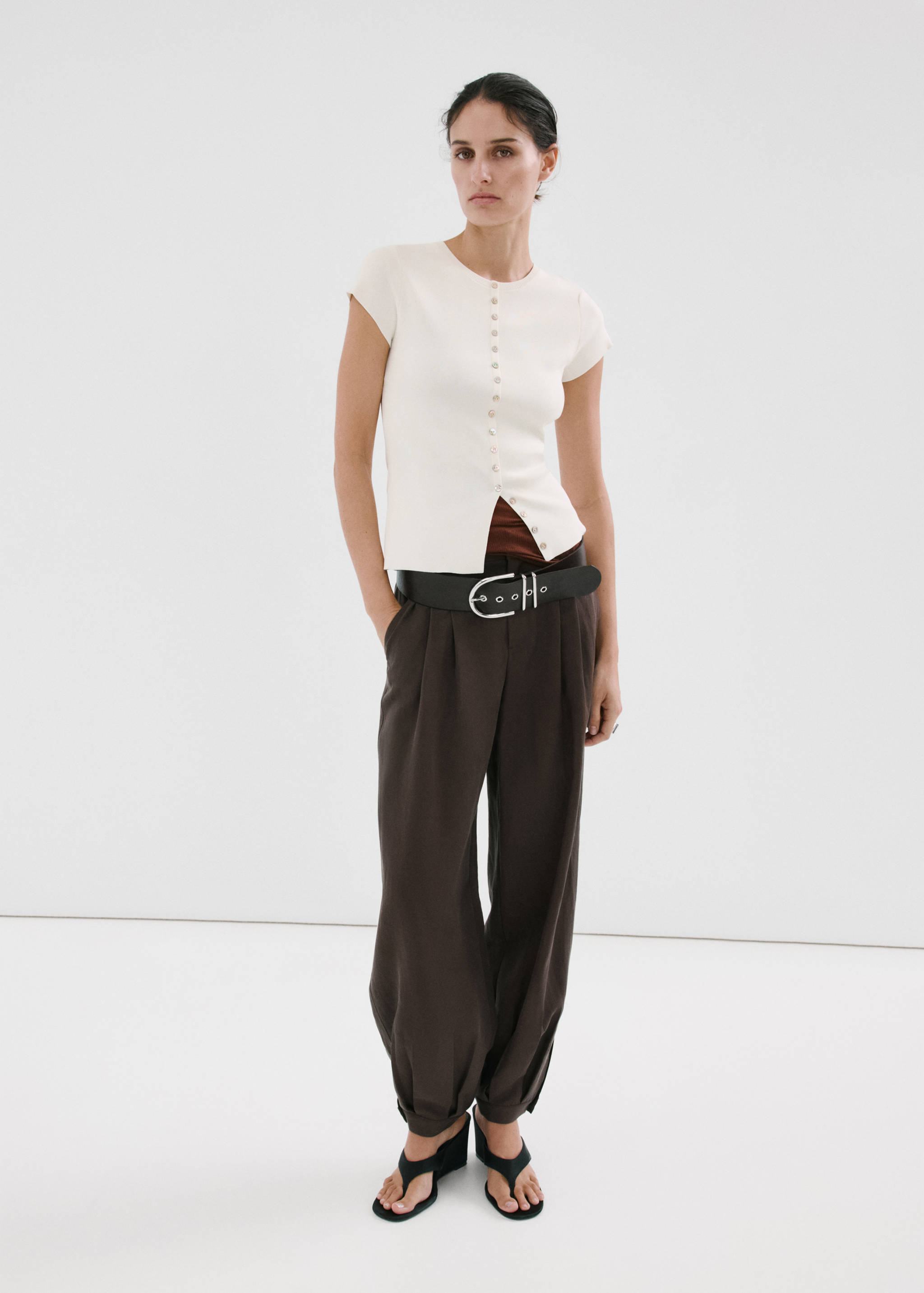 Buttons detail knit sweater - General plane