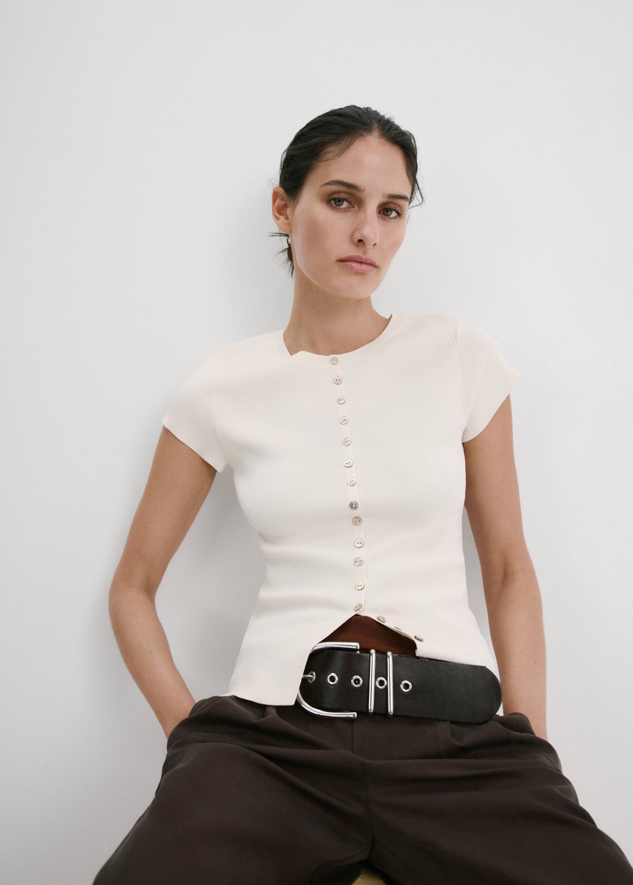 Buttons detail knit sweater - Medium plane