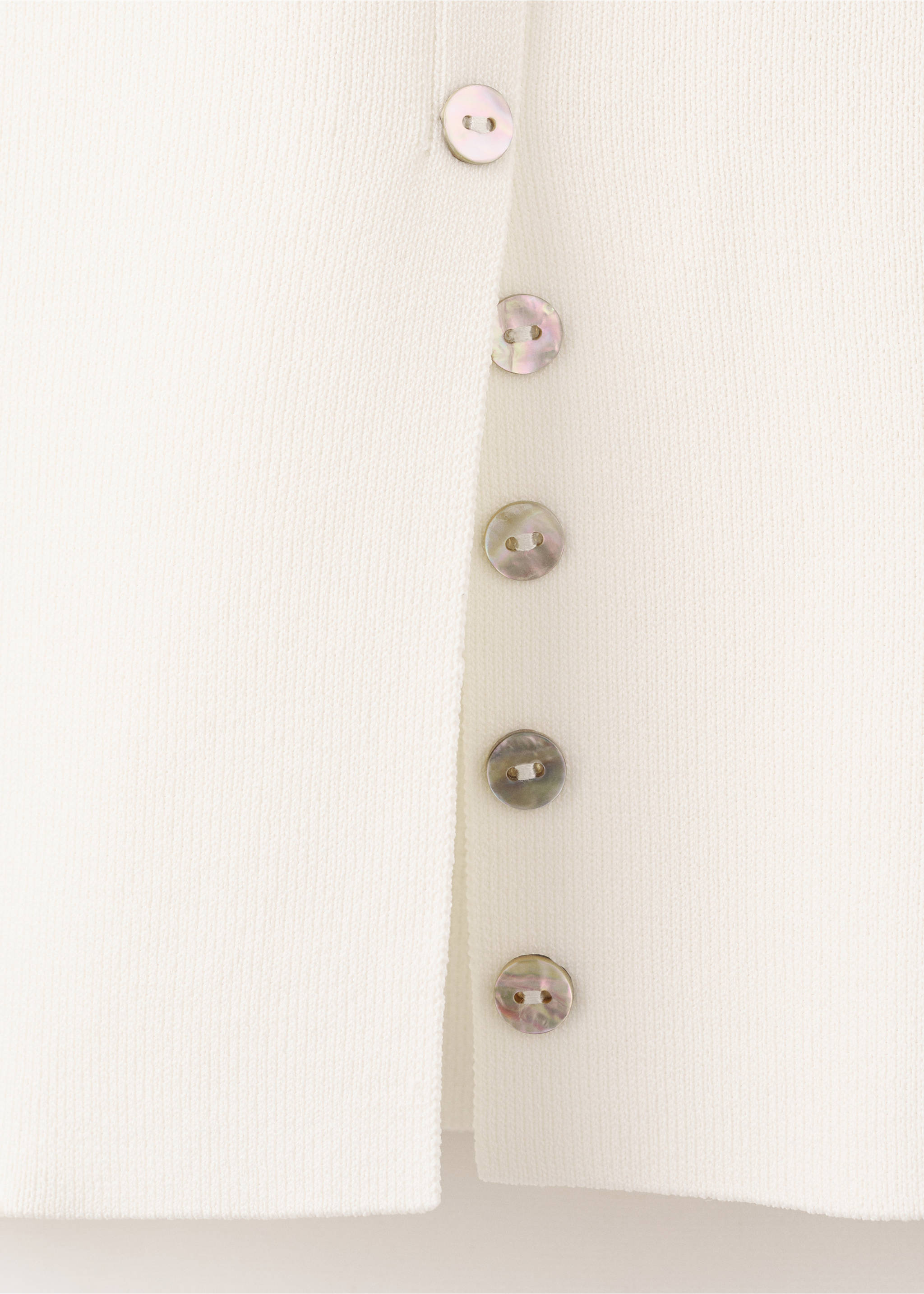 Buttons detail knit sweater - Details of the article 0, Ecru. Ref: 27007150-00.