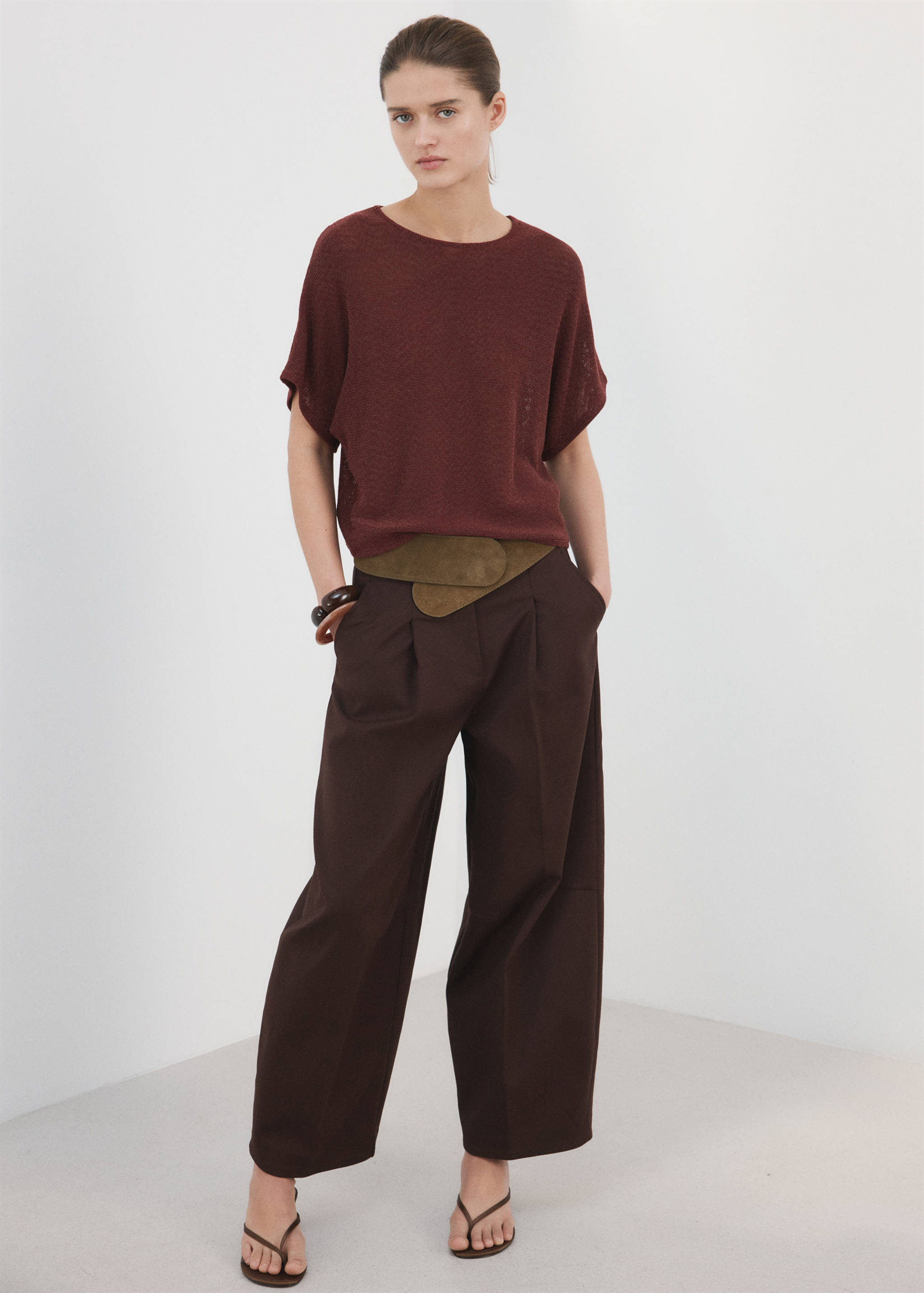 تيشيرت محبوك بأكمام قصيرة - رؤية عامة