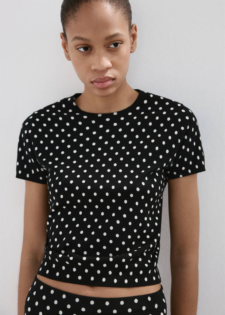 Polka-dot knitted sweater — Black