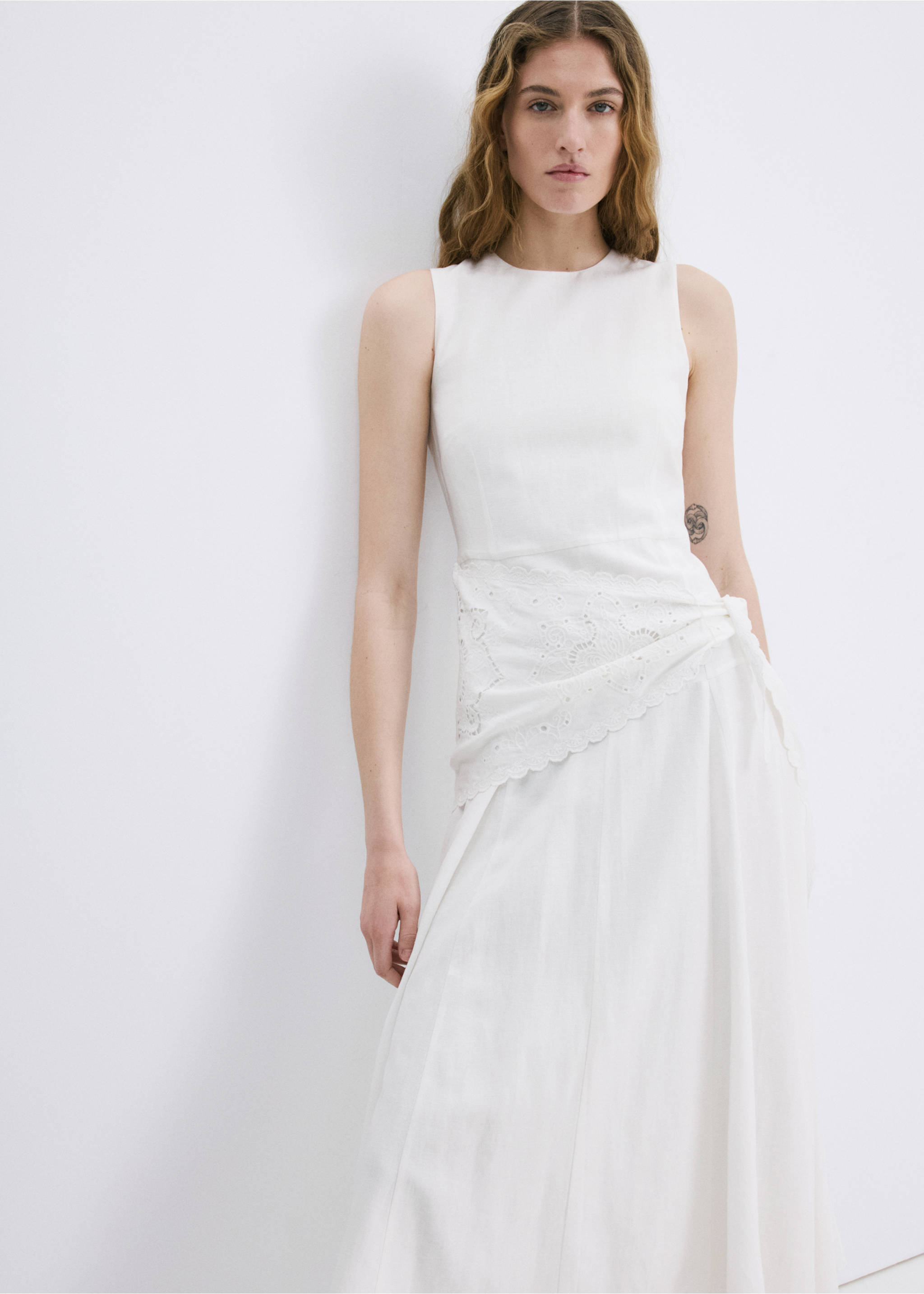 Handkerchief A-line dress - Details of the article 1, Ecru. Ref: 27007158-00.